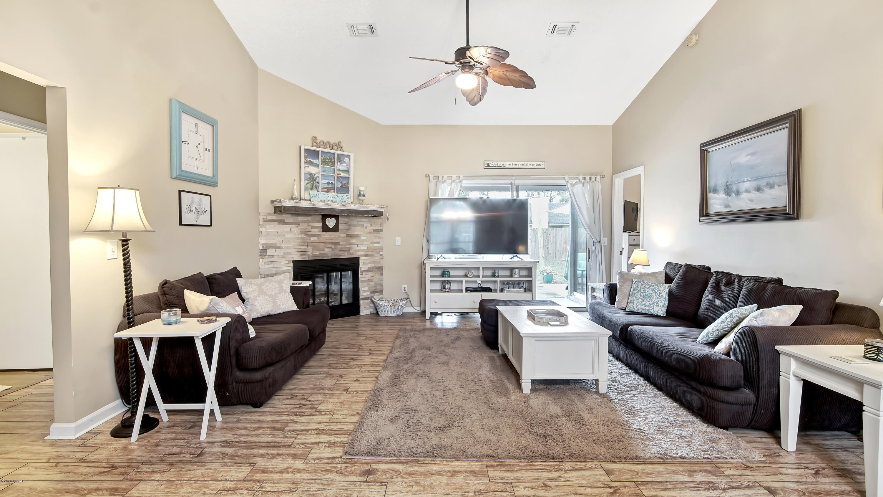 Grand Lagoon - Residential