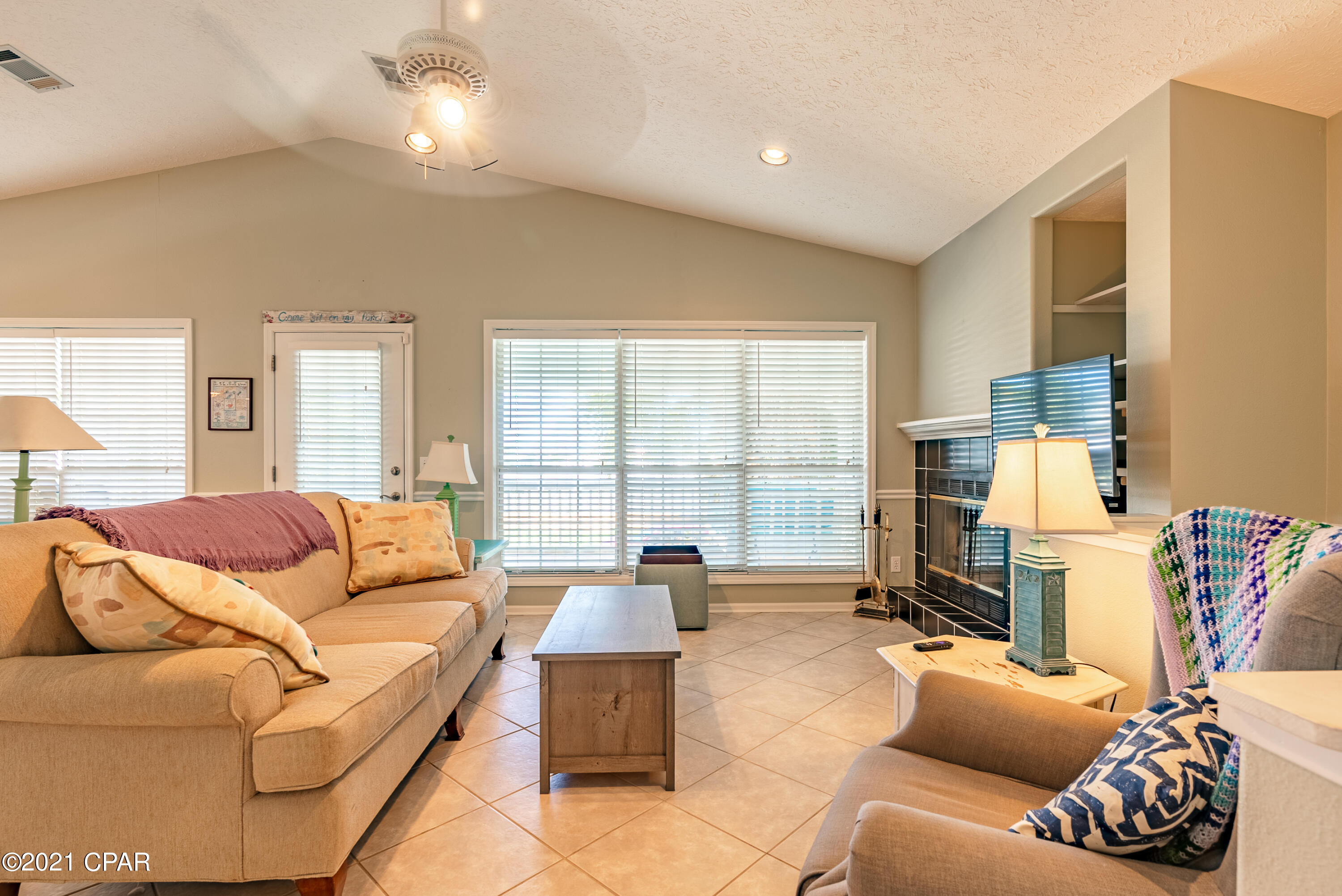 Riviera Beach 1st Add - Residential