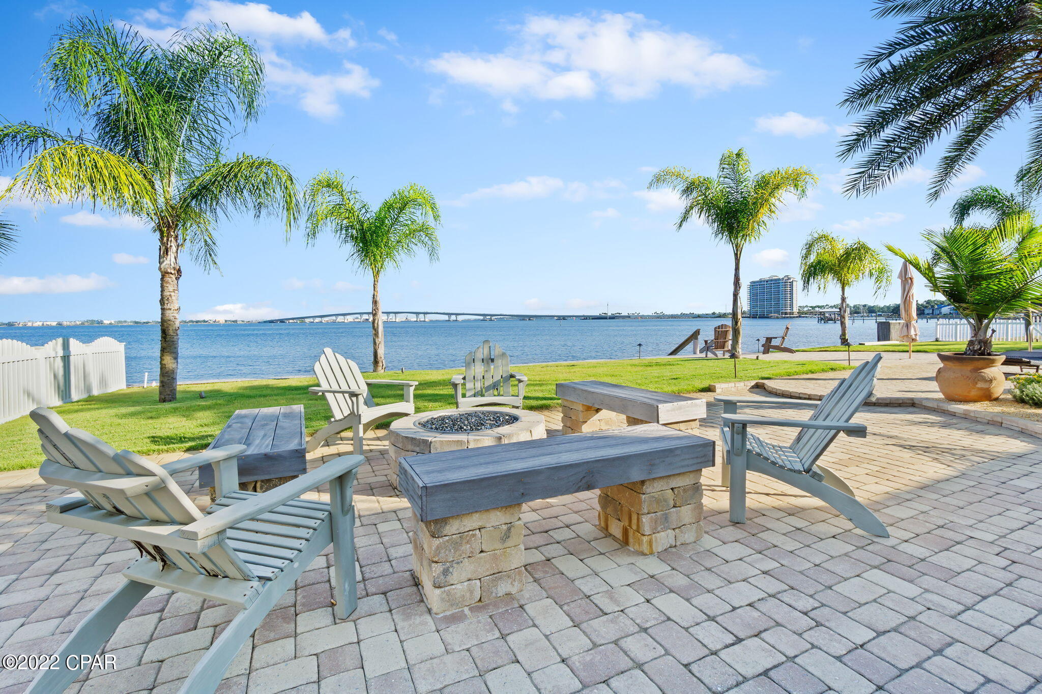 Dolphin Bay - Residential