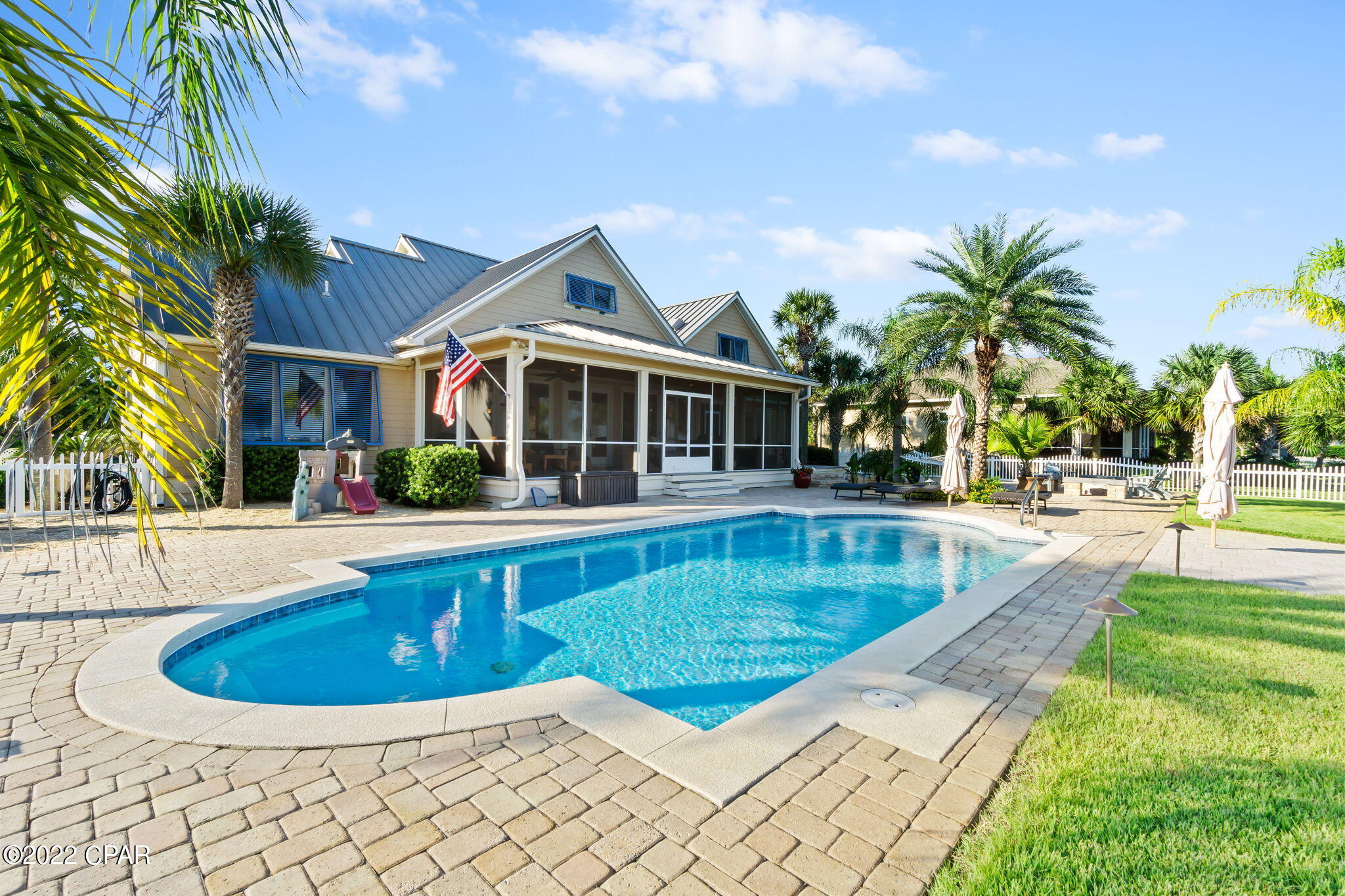 Dolphin Bay - Residential