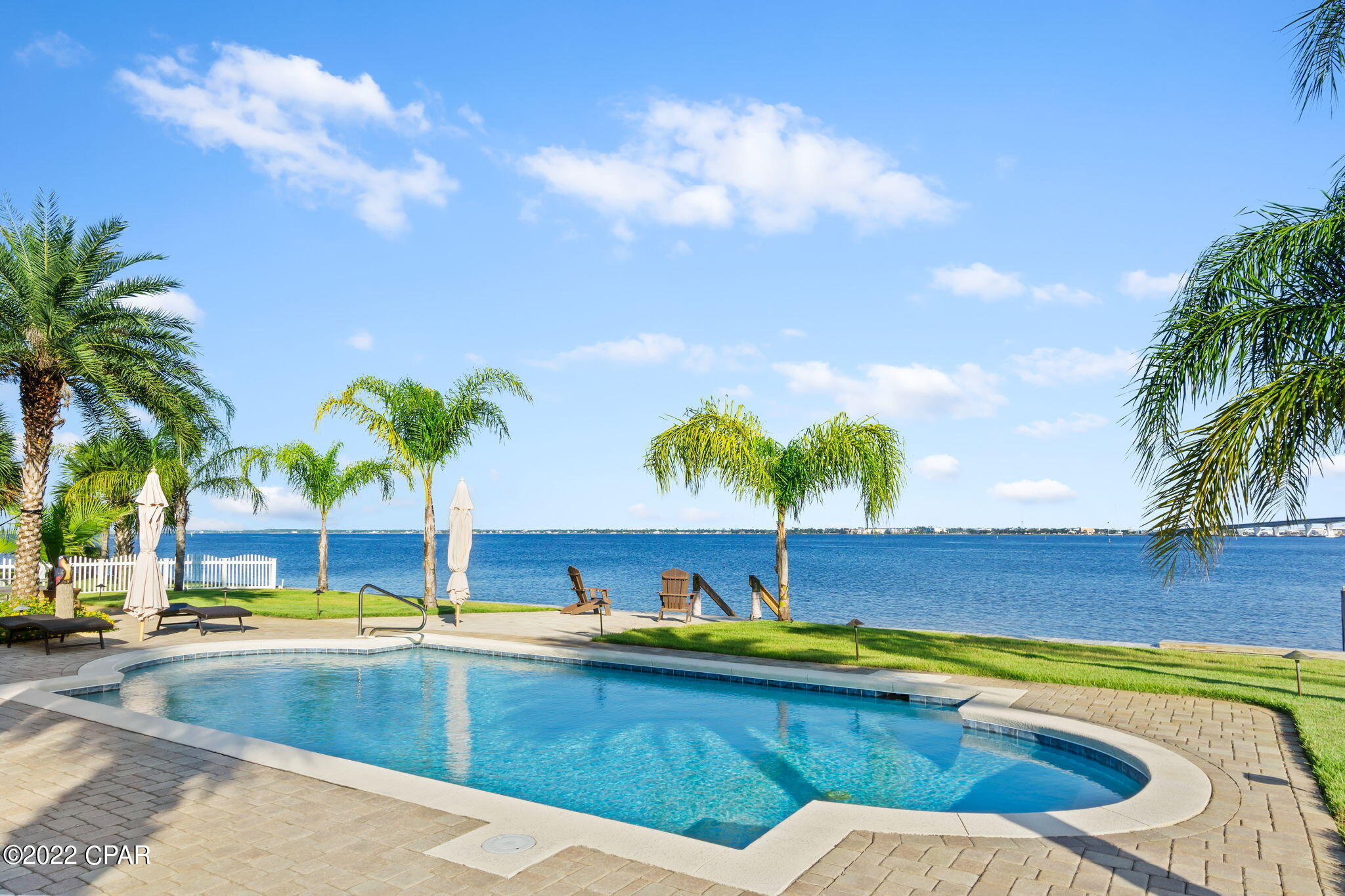 Dolphin Bay - Residential