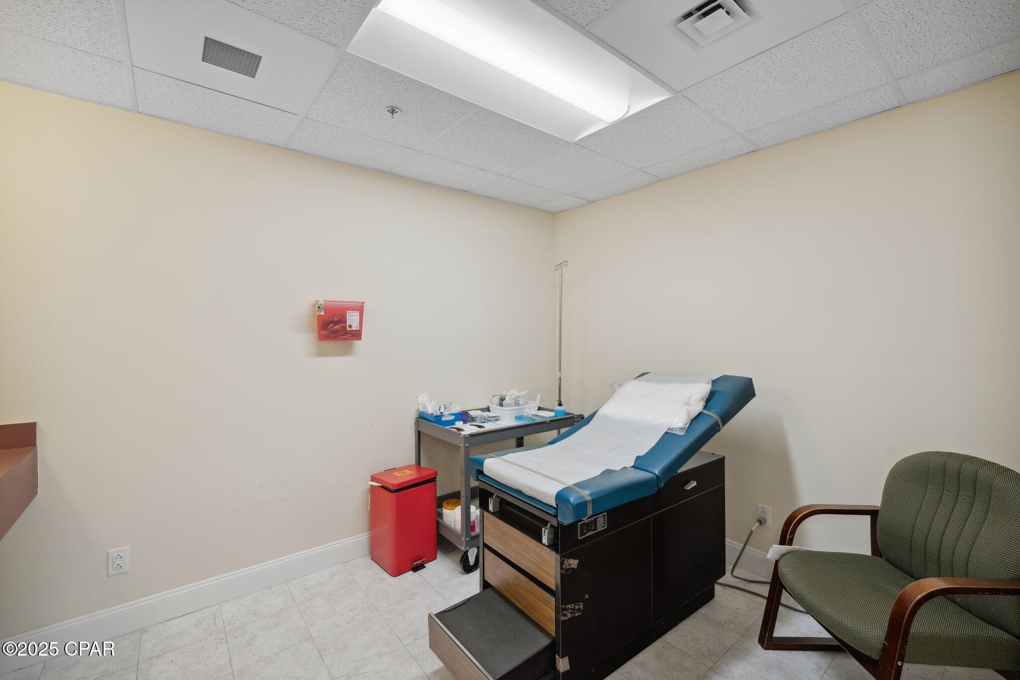 Gulf Coast Medical Plaza - Commercial Sale