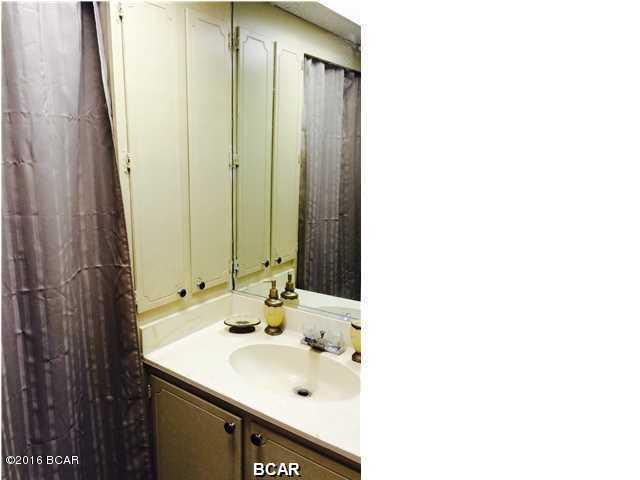 Fontainebleau Terrace - Residential