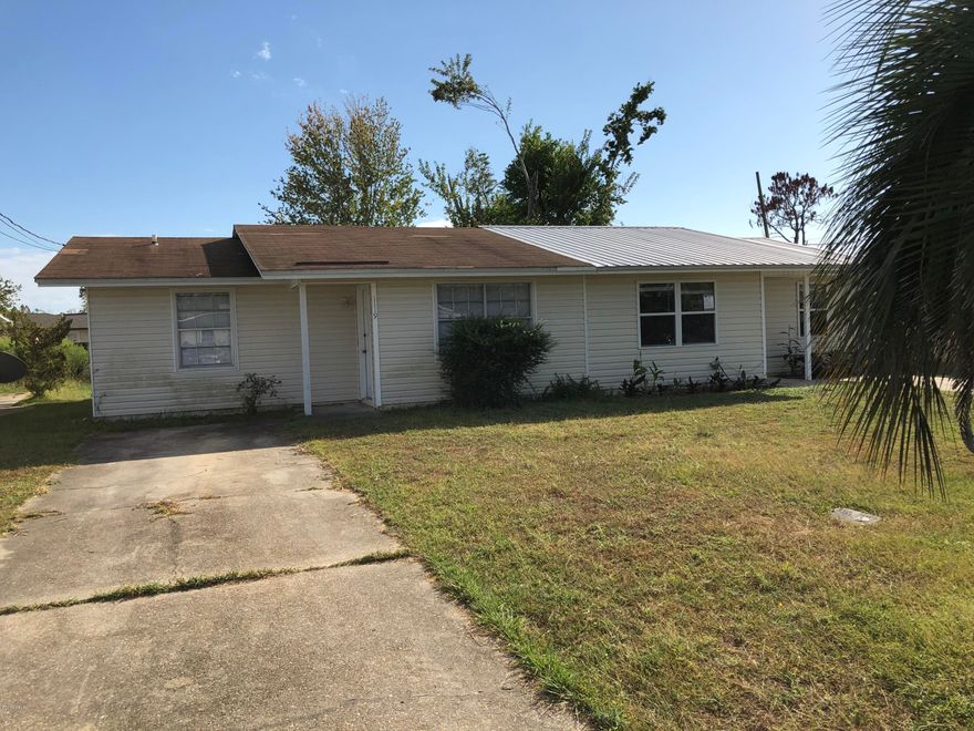 Move in ready property.  This duplex is ready for you to move in or rent it out.  Flooring, appliances and interior paint was updated in 2016-2017. The storage space inside is great including a coat closet, hall storage closet, linen closet in the bathroom and a storage room out side.  Don't miss out on this great deal. Owner is a Florida licensed real estate agent. All sizes, dimensions, information is approx. Please verify if important.