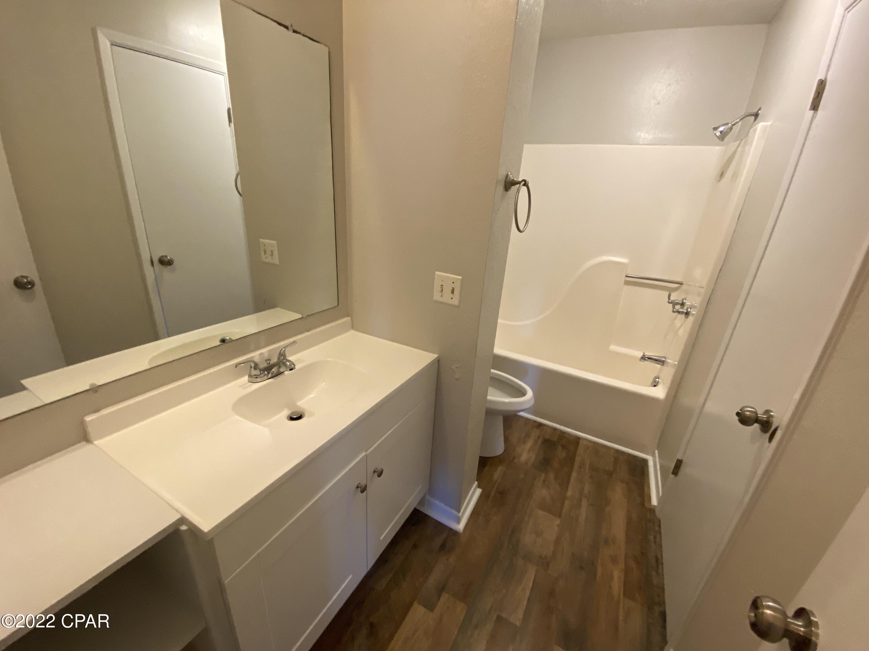 [No Recorded Subdiv] - Residential Lease