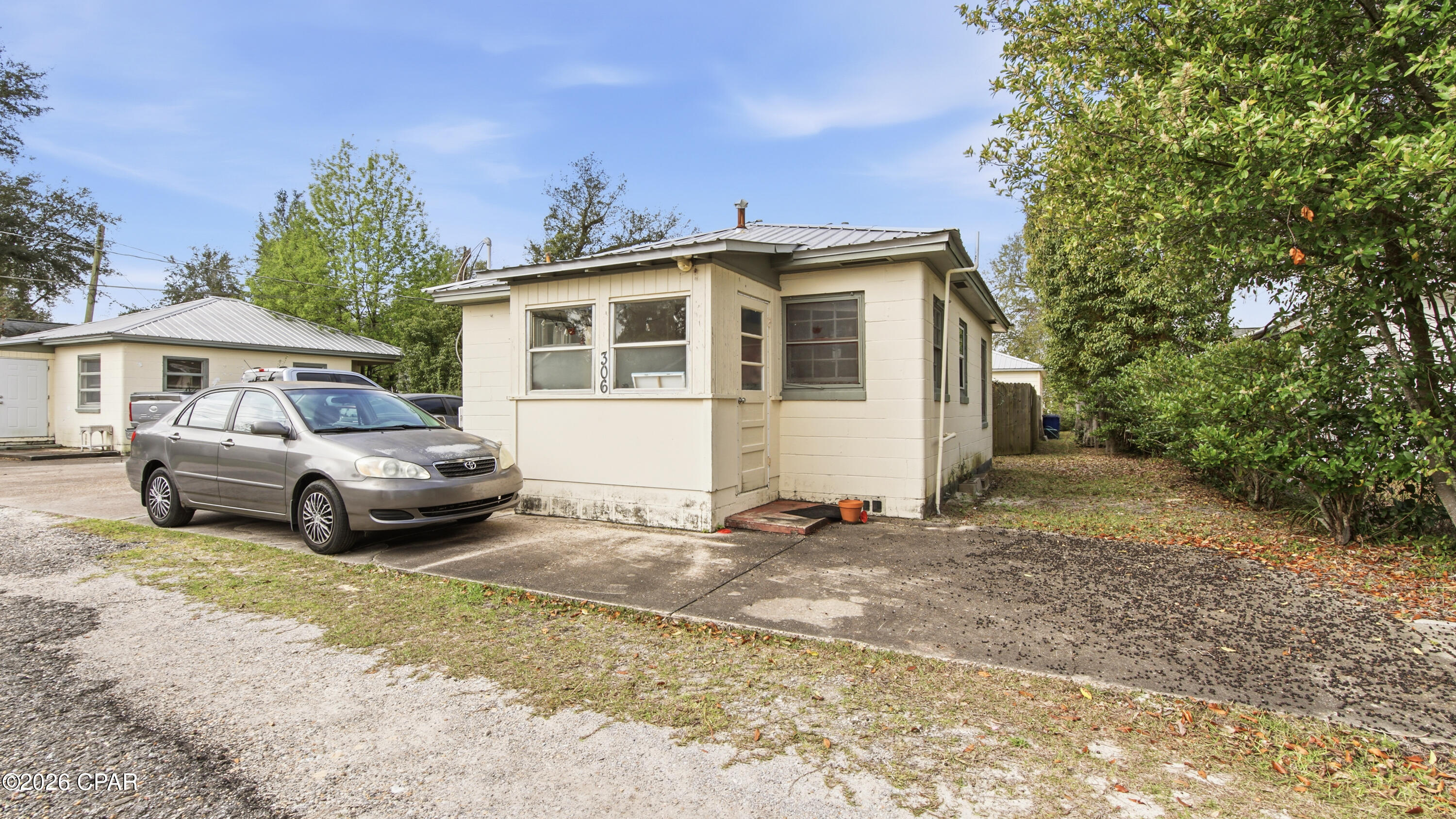 Sudduths 1st Add - Residential