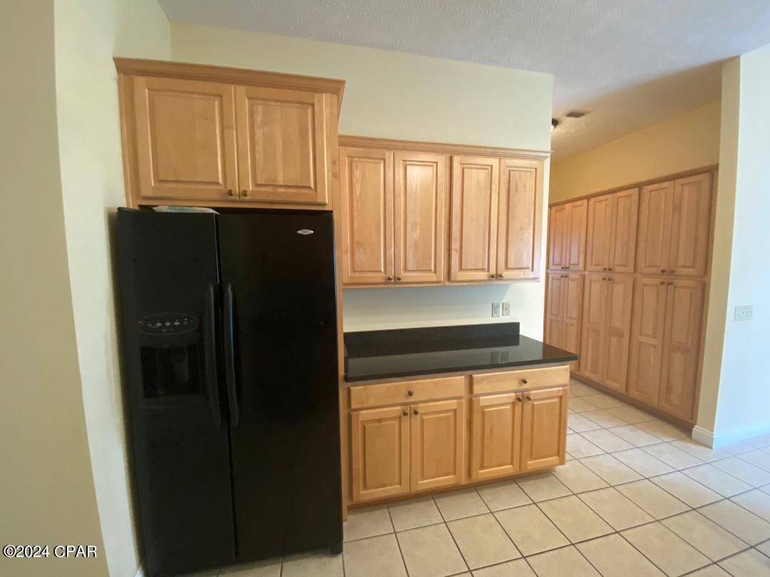Riverside Ph I - Residential Lease