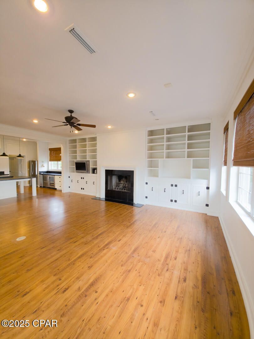 Fanning Oaks - Residential