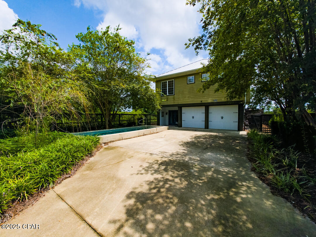 Fanning Oaks - Residential