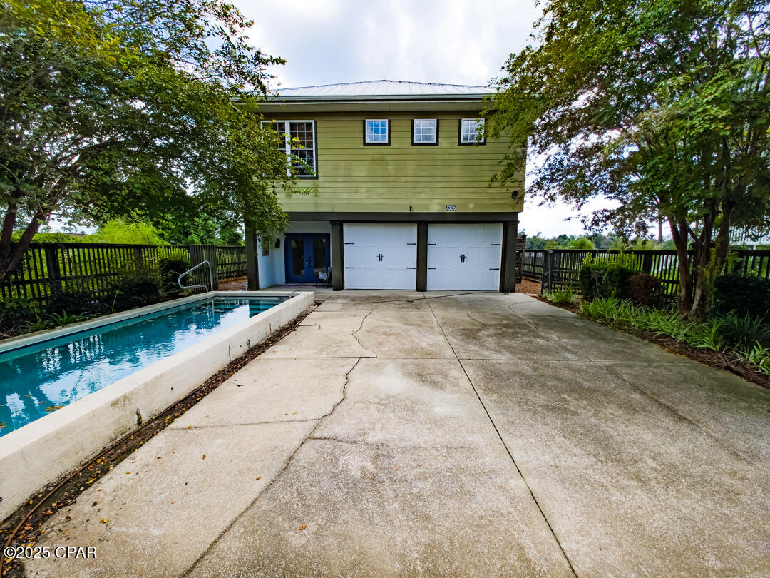 Fanning Oaks - Residential