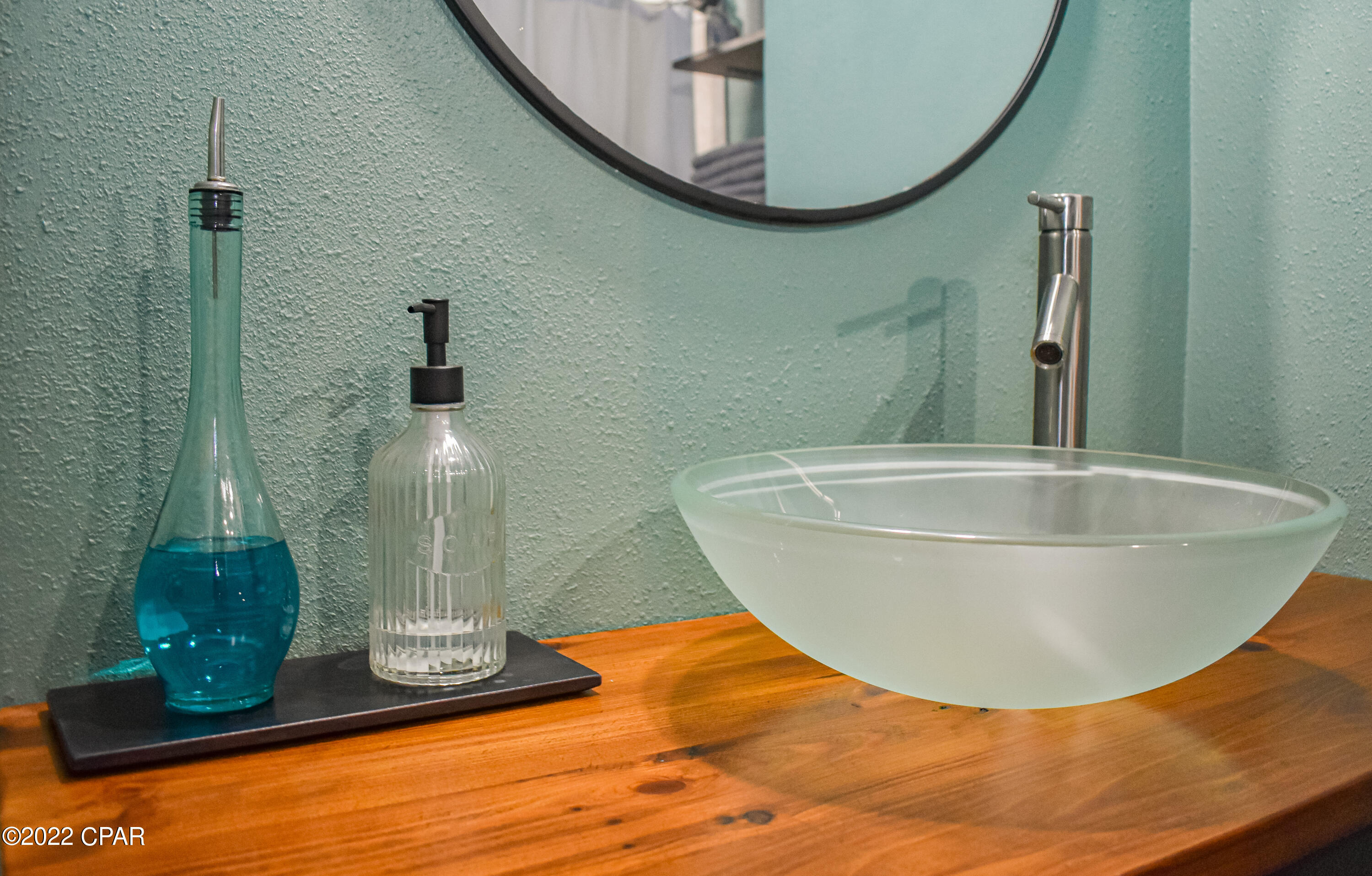 Twin Lakes Subd Unit 1 - Residential