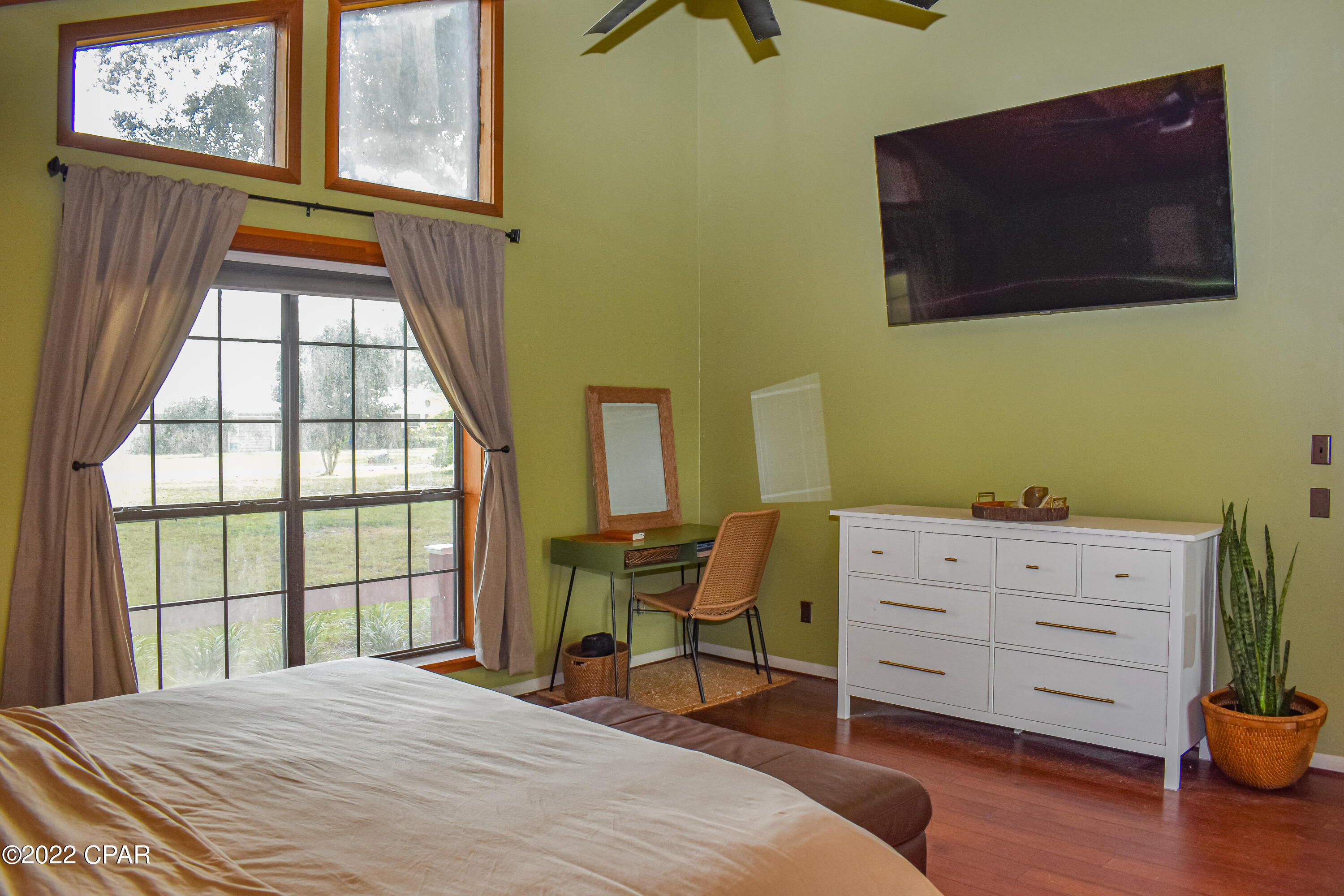 Twin Lakes Subd Unit 1 - Residential