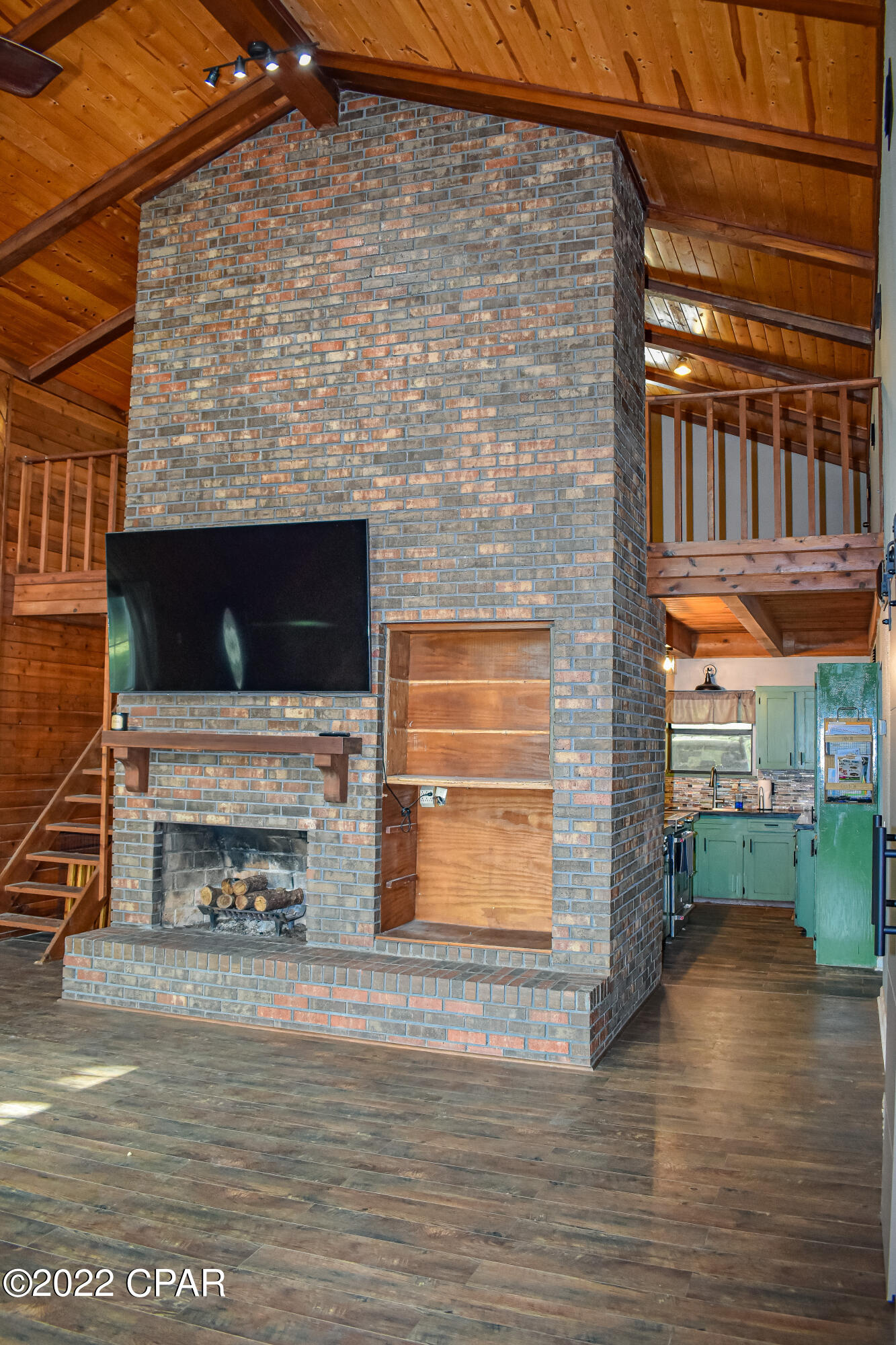 Twin Lakes Subd Unit 1 - Residential