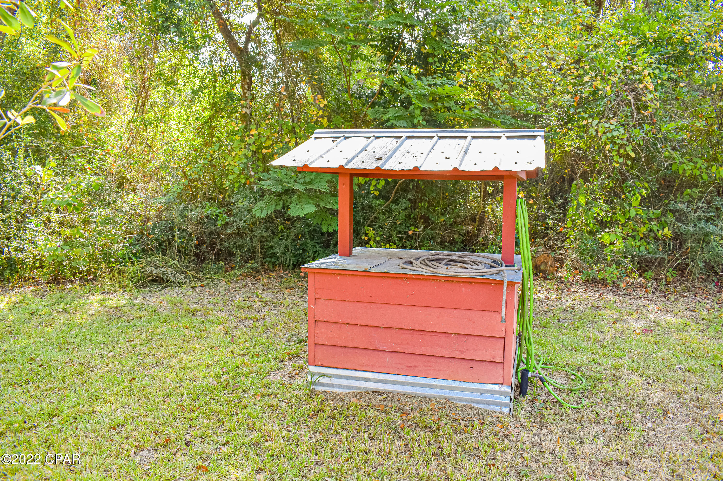 Twin Lakes Subd Unit 1 - Residential