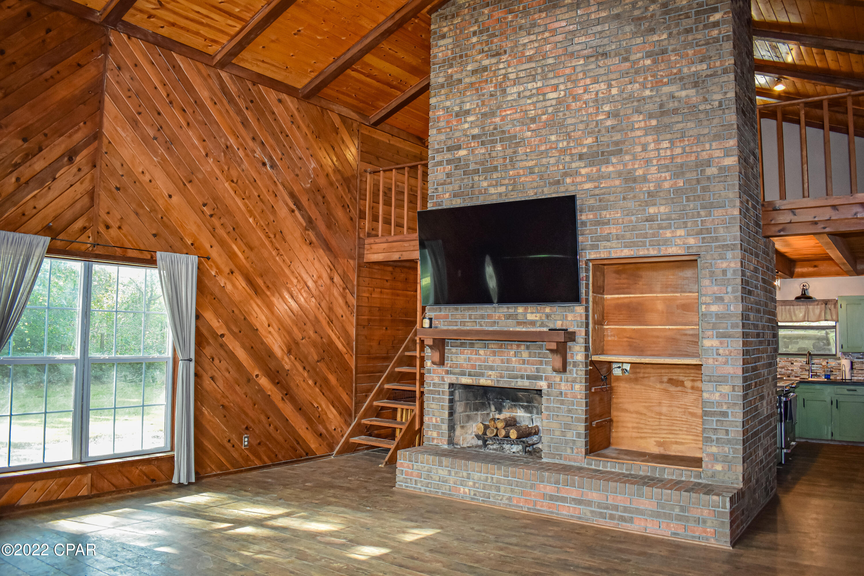 Twin Lakes Subd Unit 1 - Residential