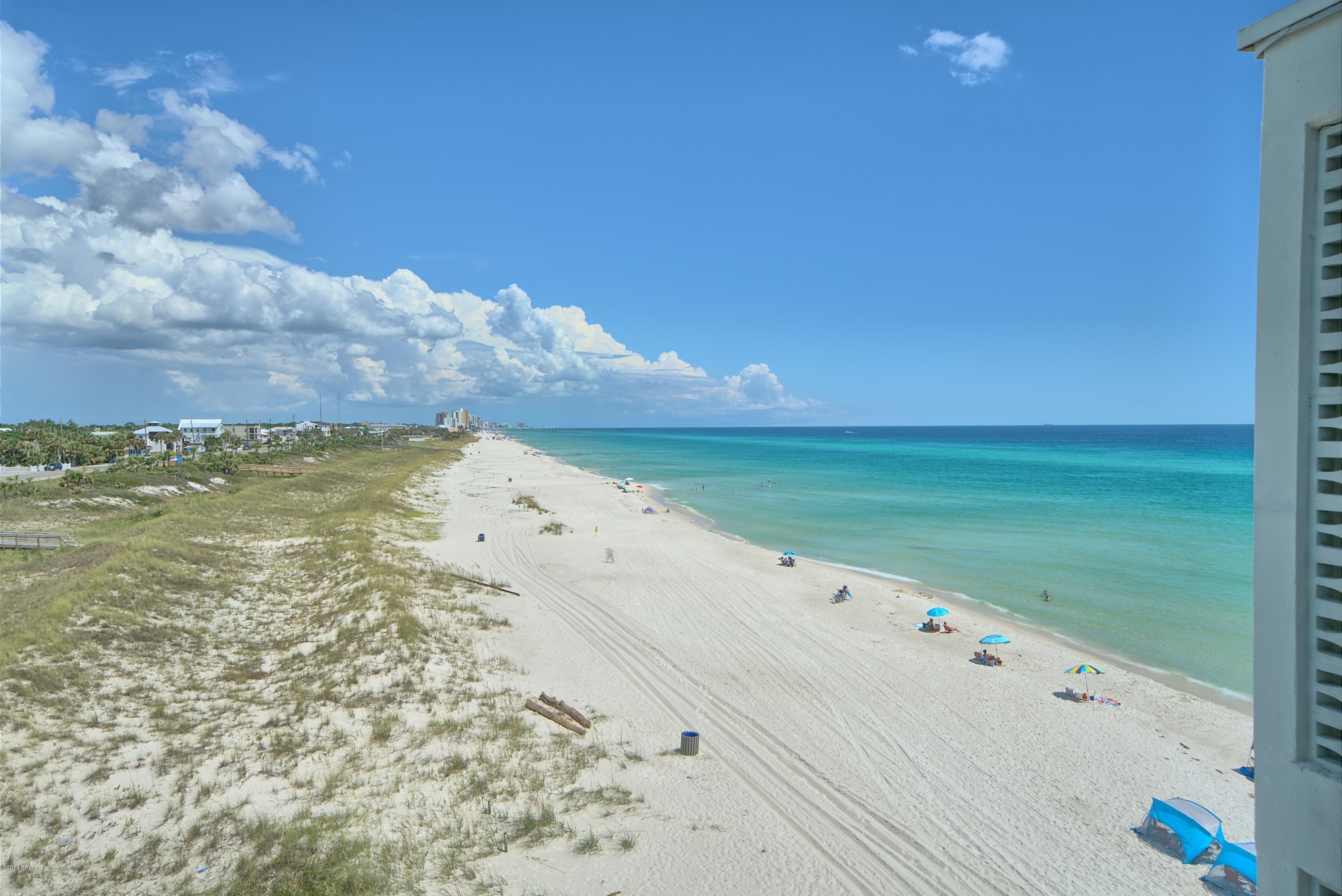 Fontainebleau Terrace - Residential