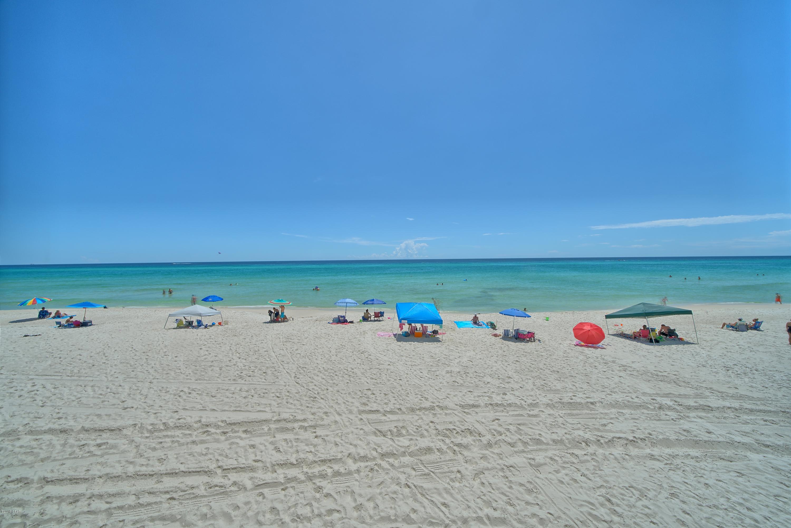 Fontainebleau Terrace - Residential