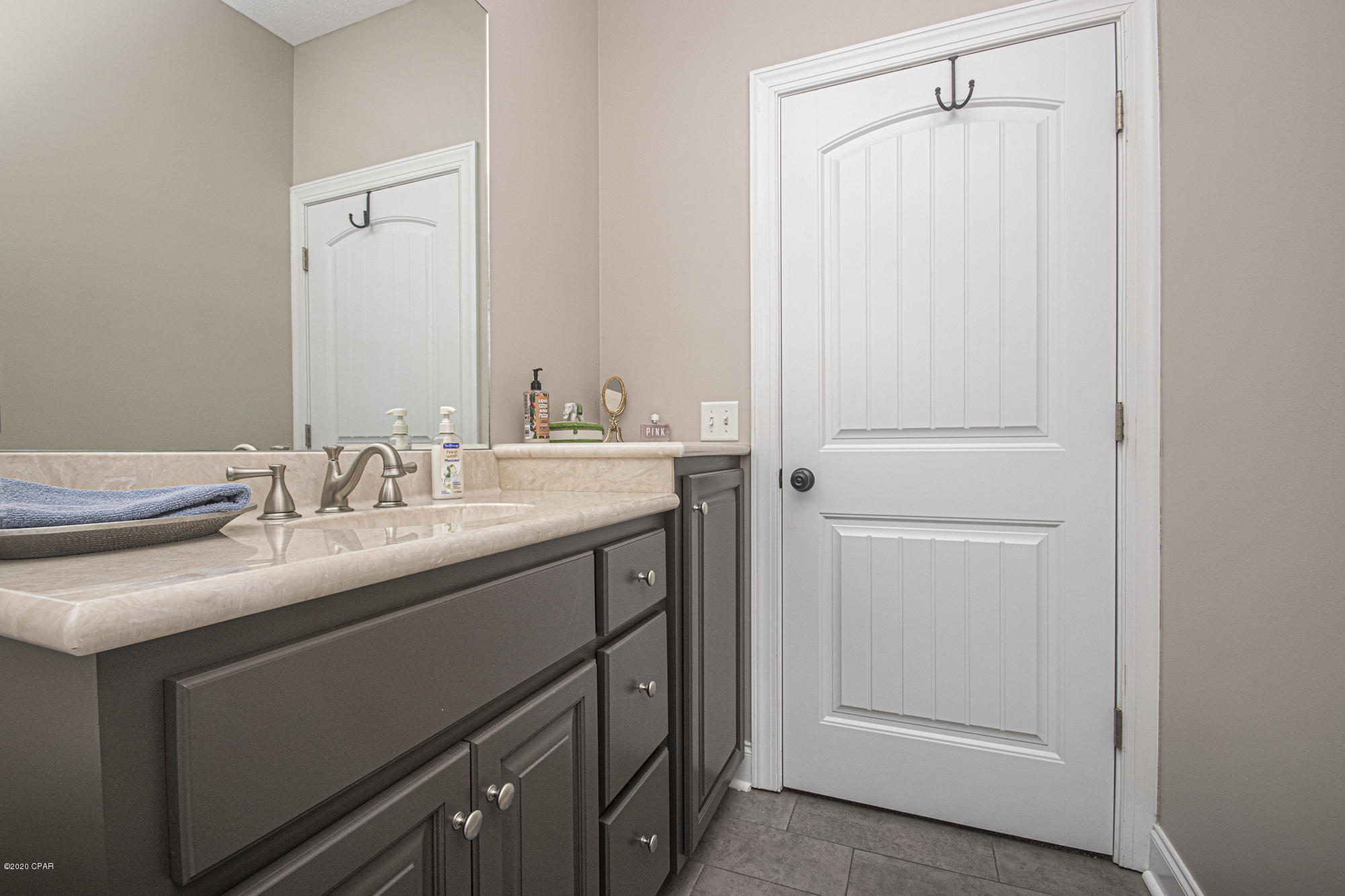 Kirkland Manor - Residential