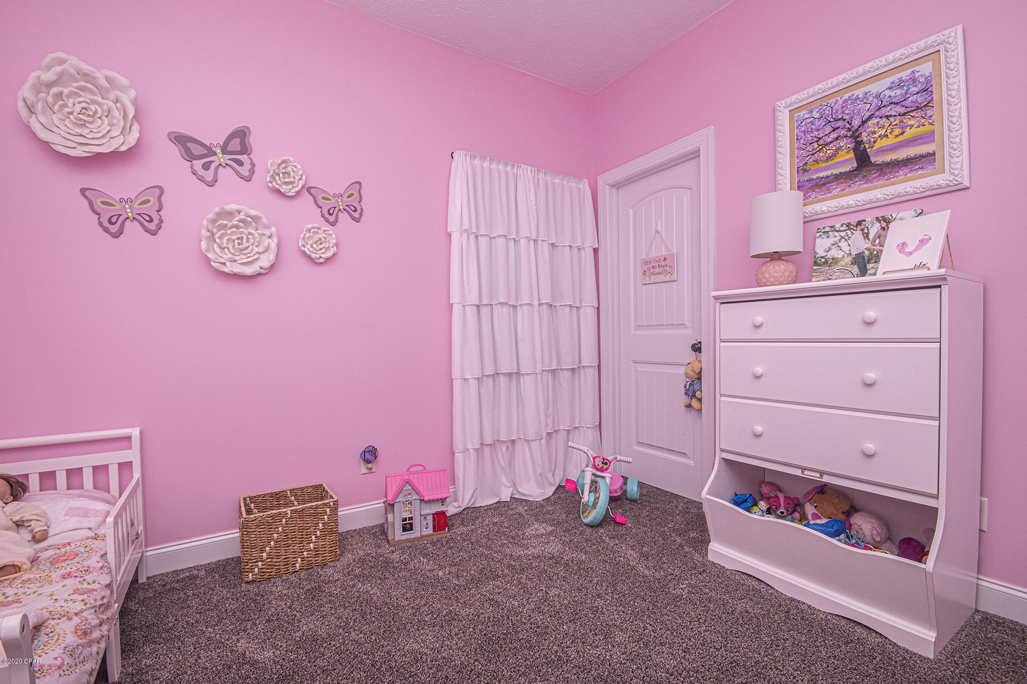 Kirkland Manor - Residential