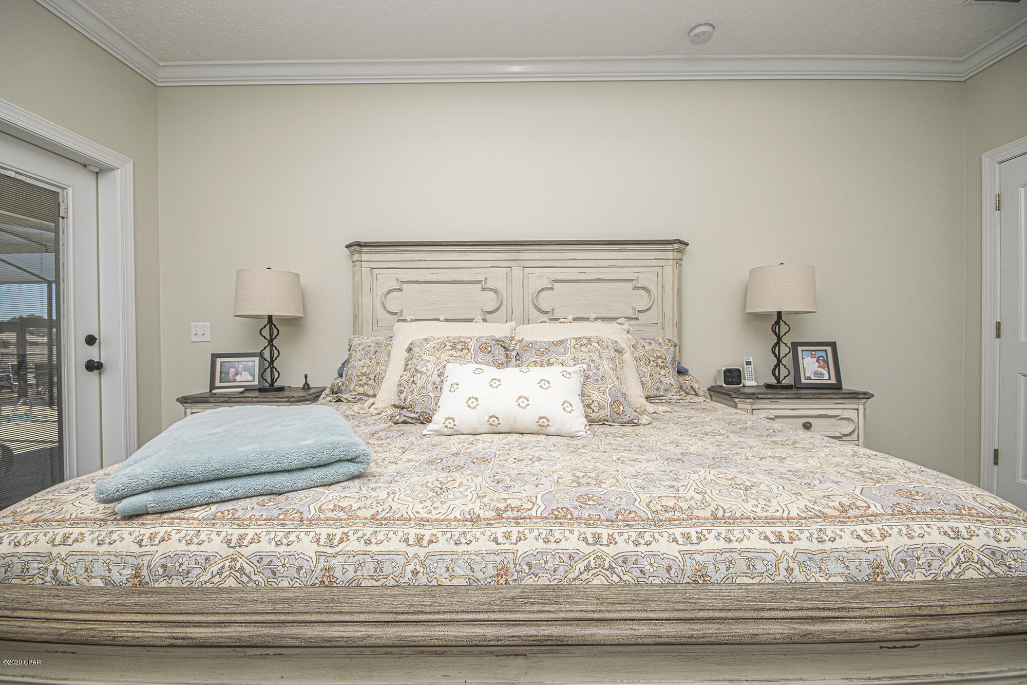 Kirkland Manor - Residential