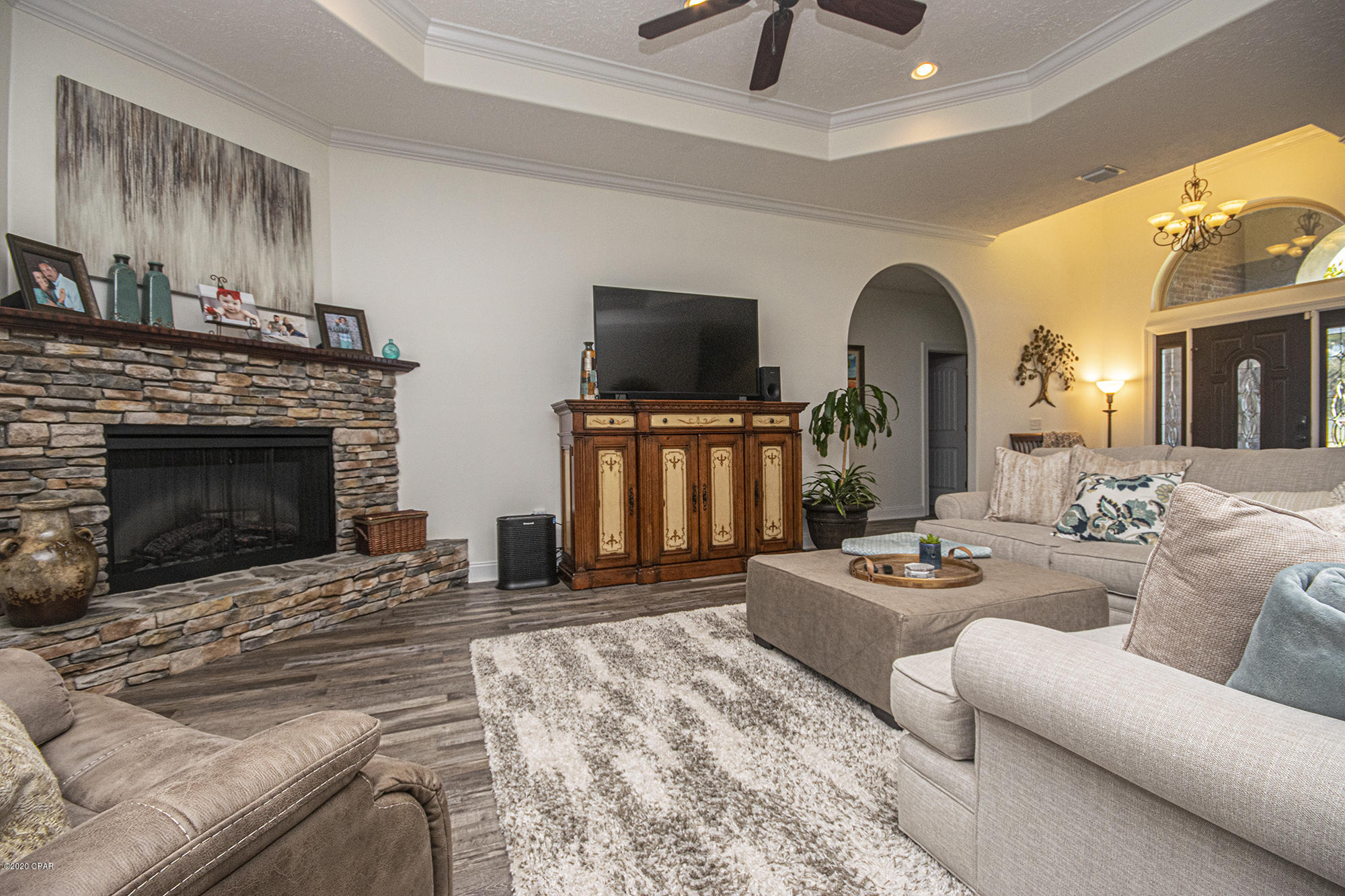 Kirkland Manor - Residential