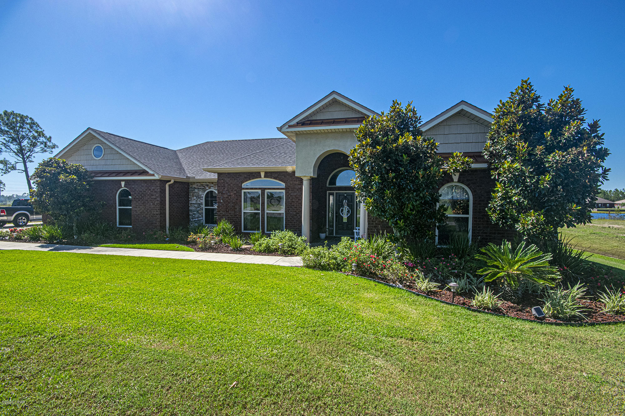 Kirkland Manor - Residential