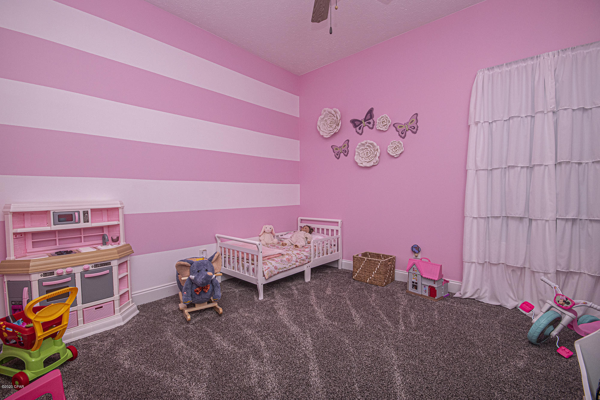 Kirkland Manor - Residential