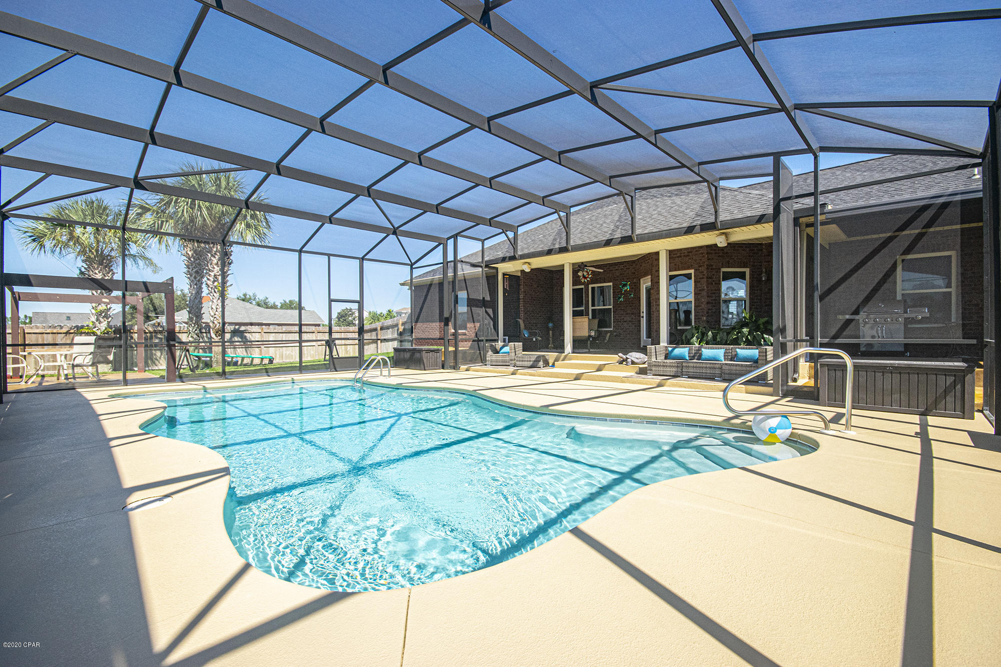 Kirkland Manor - Residential