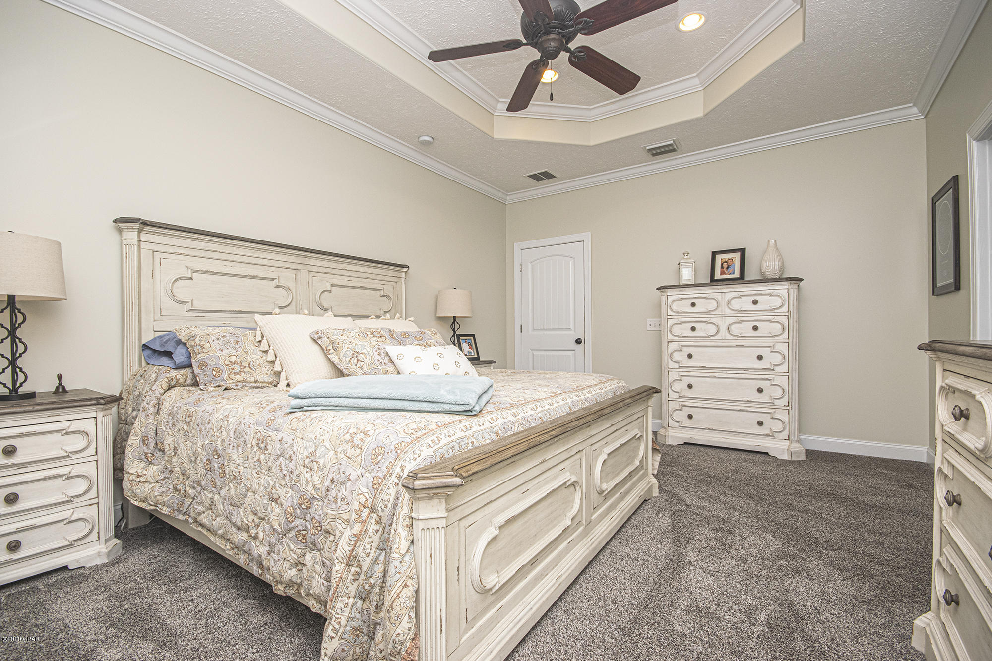 Kirkland Manor - Residential