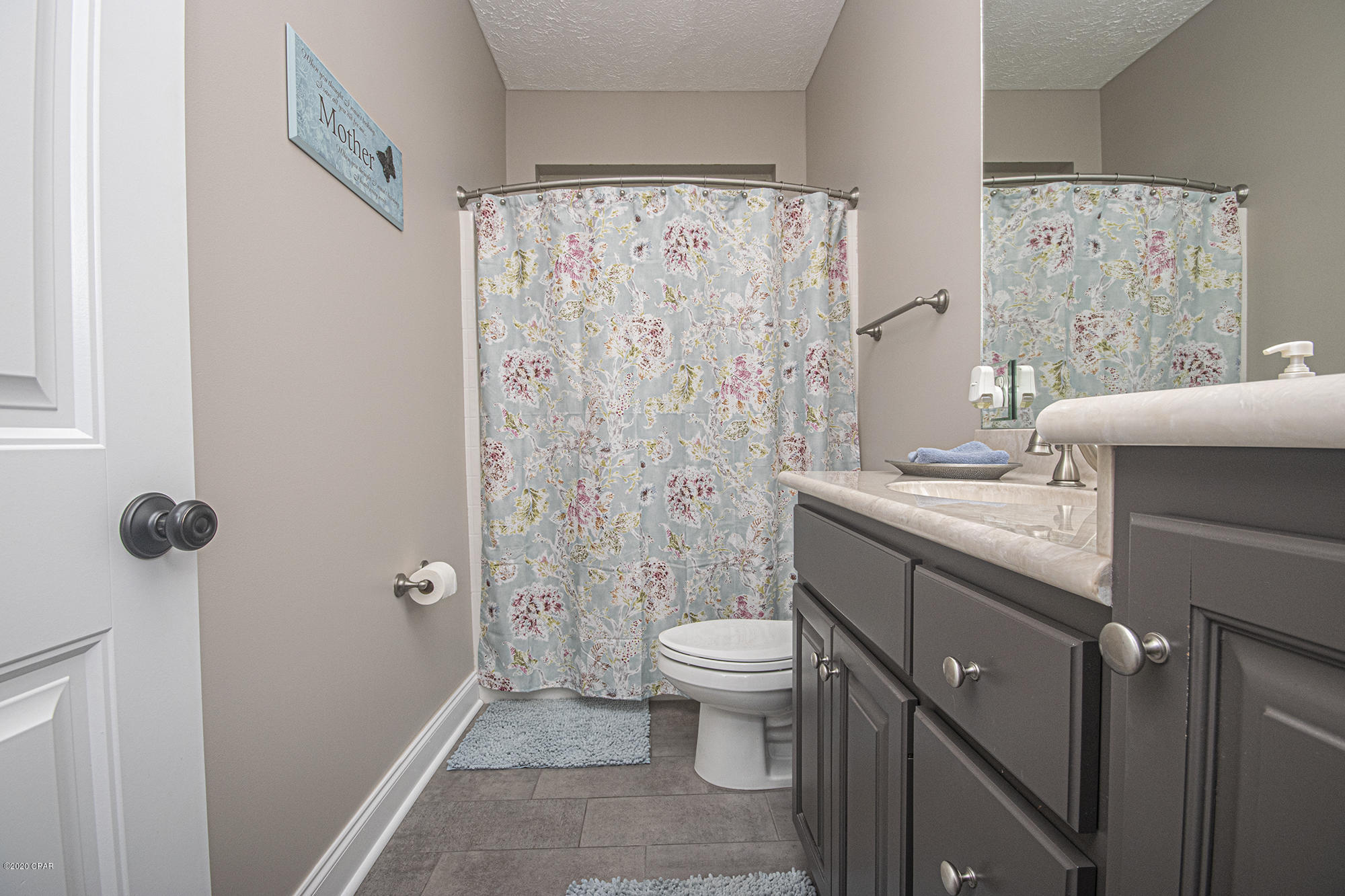 Kirkland Manor - Residential