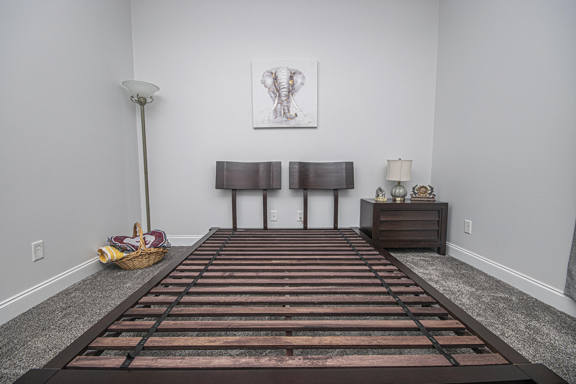 Kirkland Manor - Residential