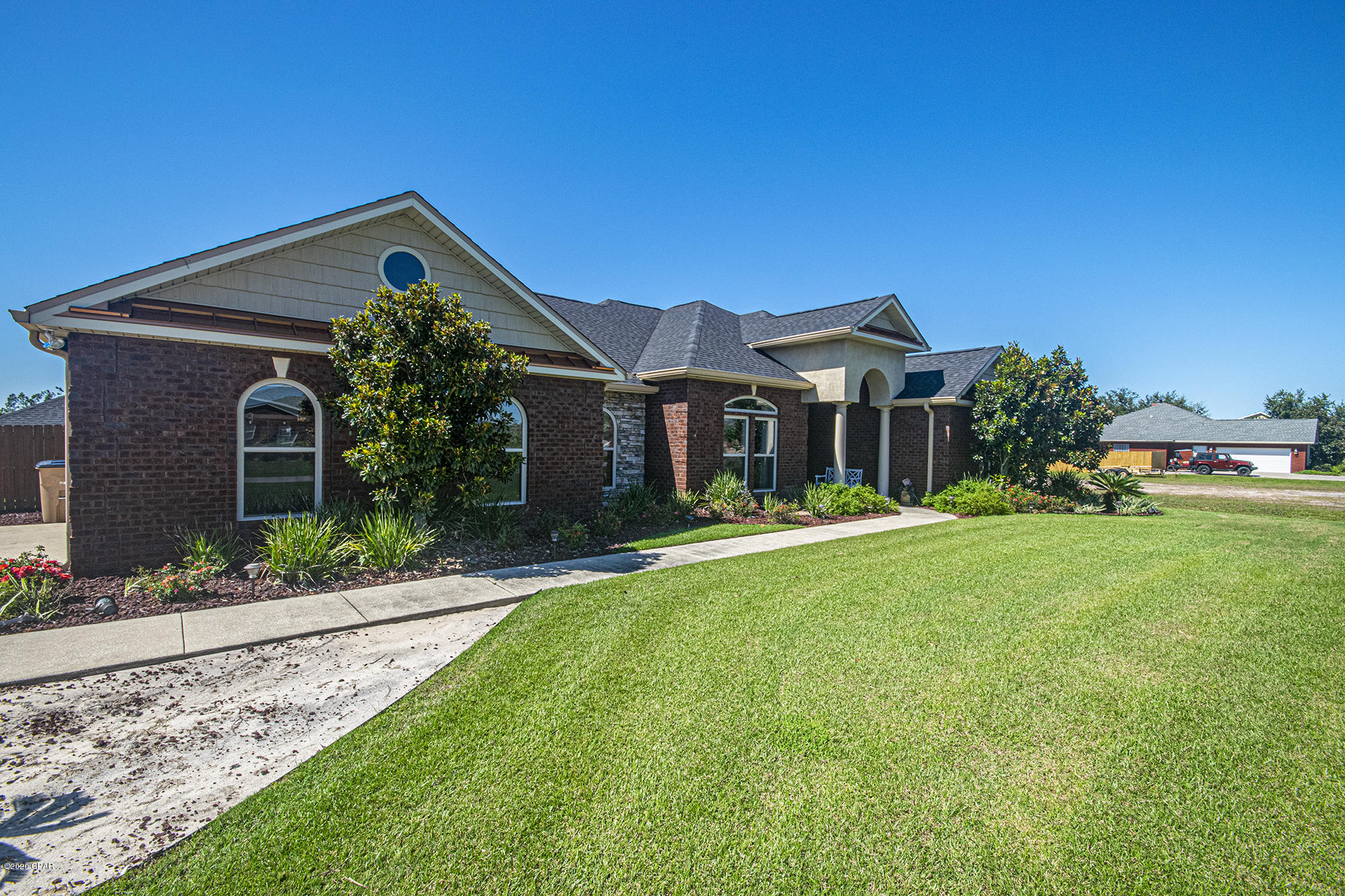 Kirkland Manor - Residential