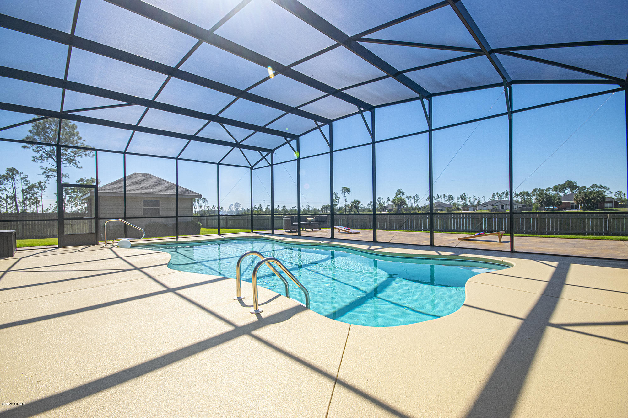 Kirkland Manor - Residential