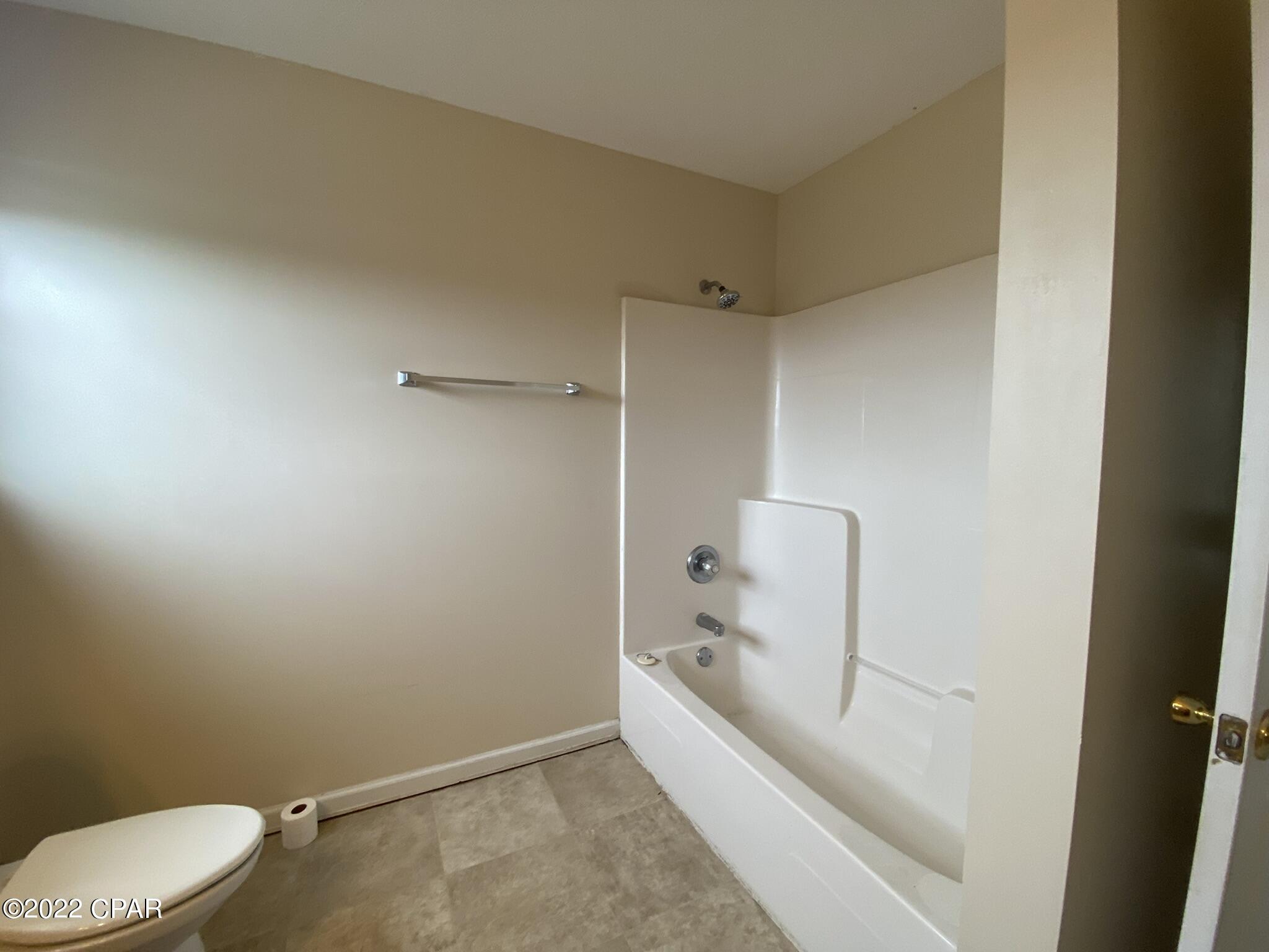 Palm Cove Phase II - Residential Lease