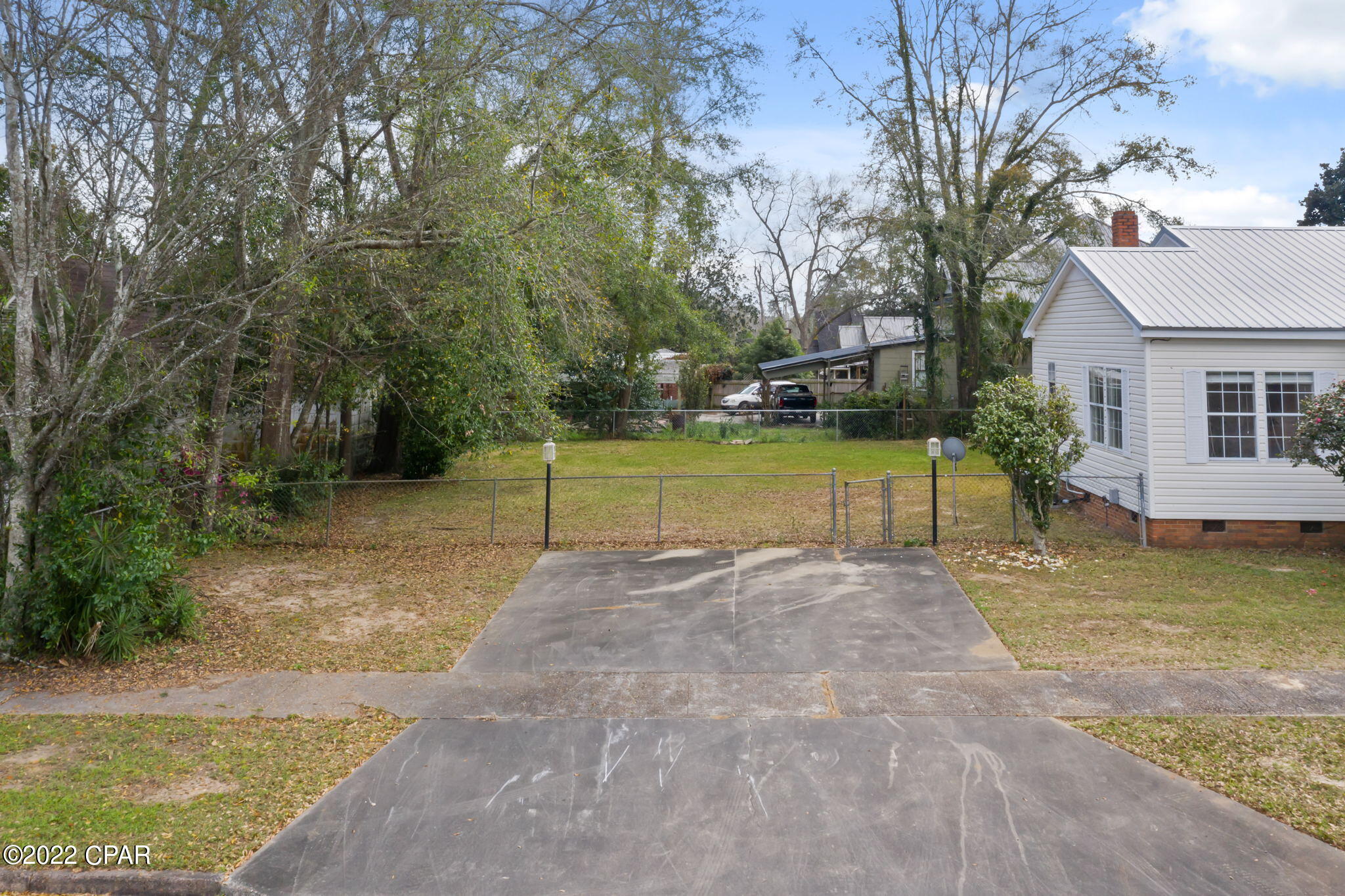 North Quail Hollow - Residential