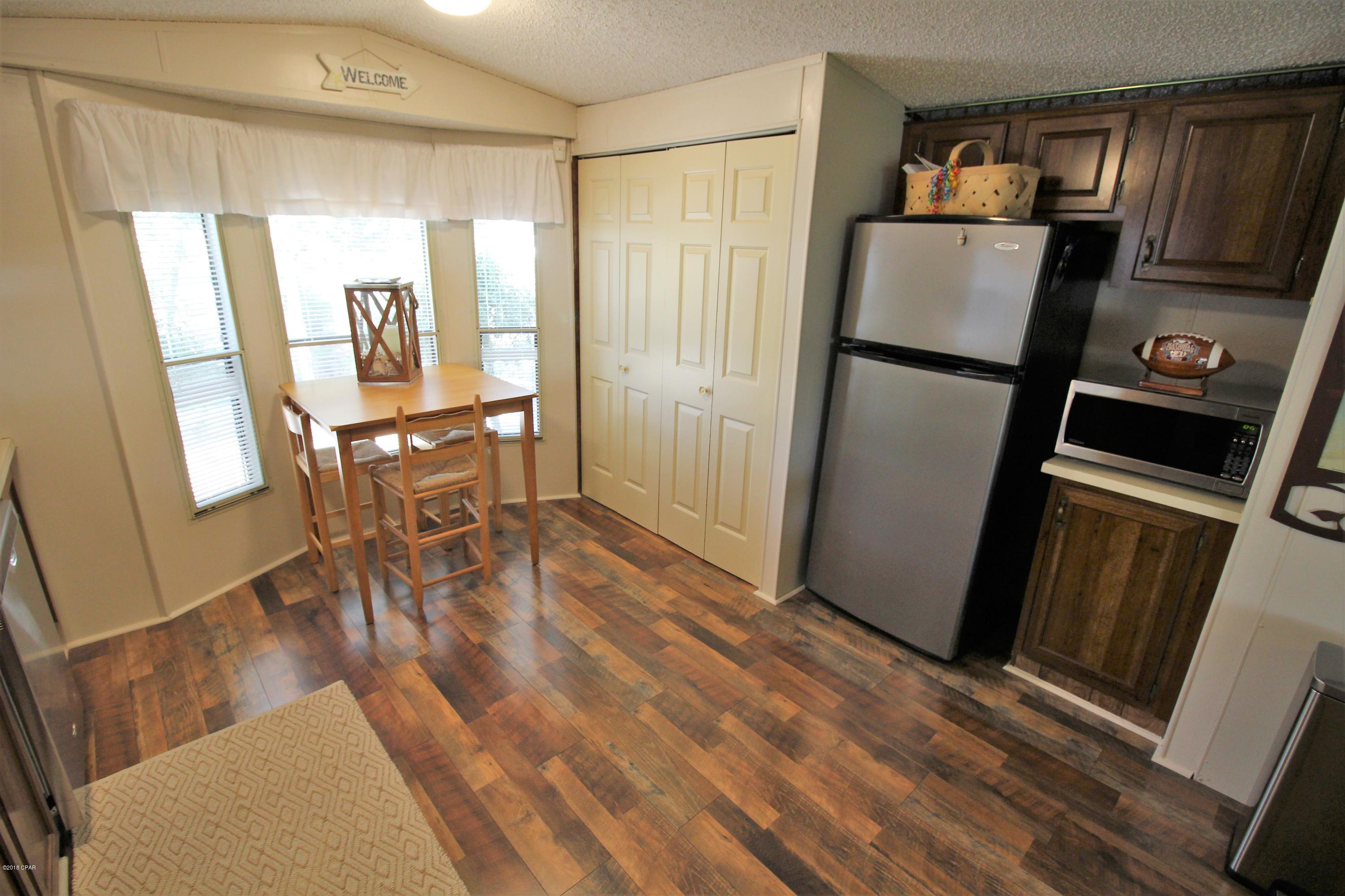 Laguna Beach Estates 7th Add - Residential