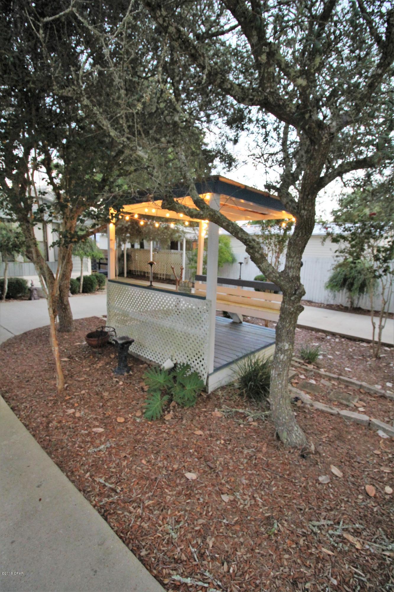 Laguna Beach Estates 7th Add - Residential