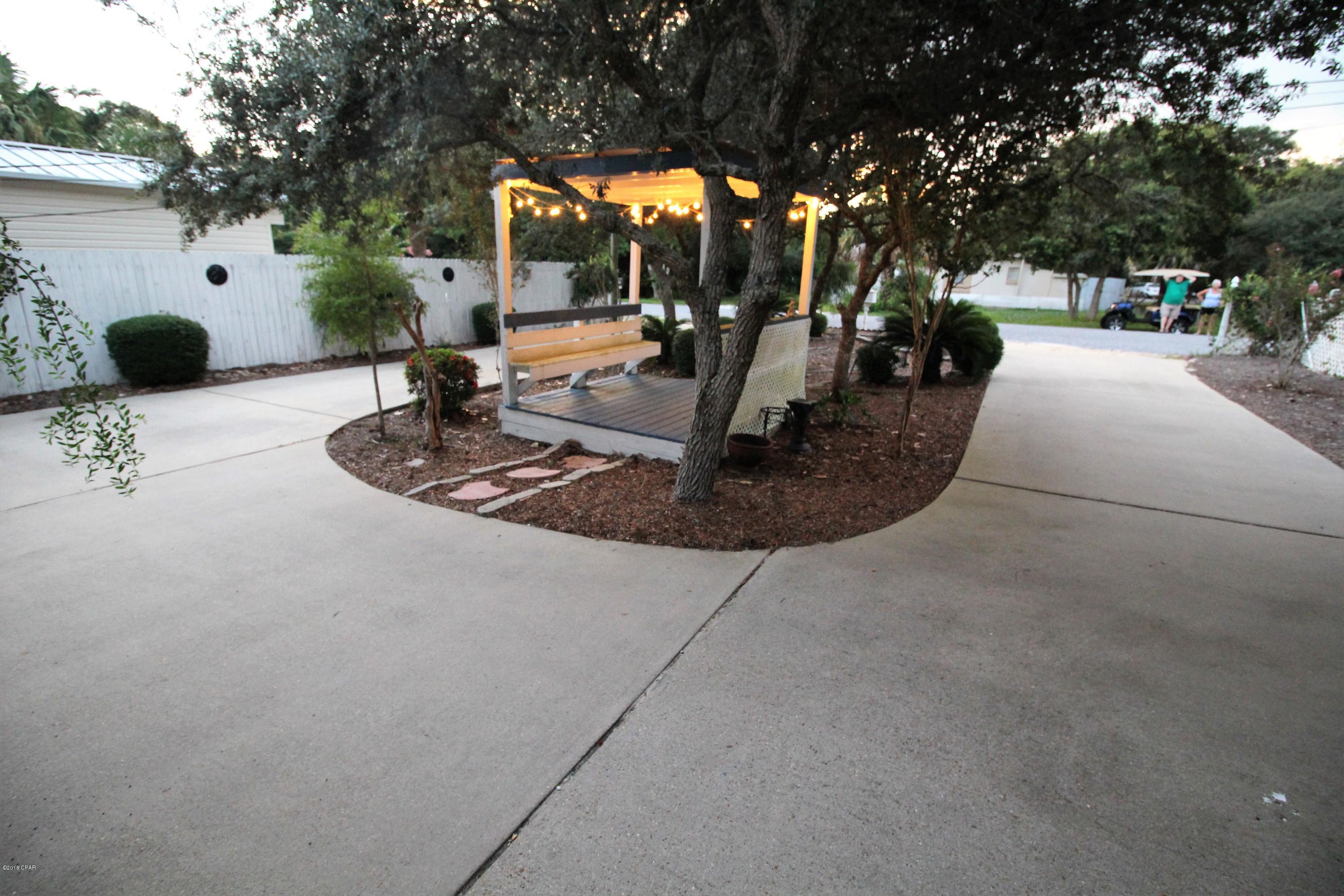 Laguna Beach Estates 7th Add - Residential