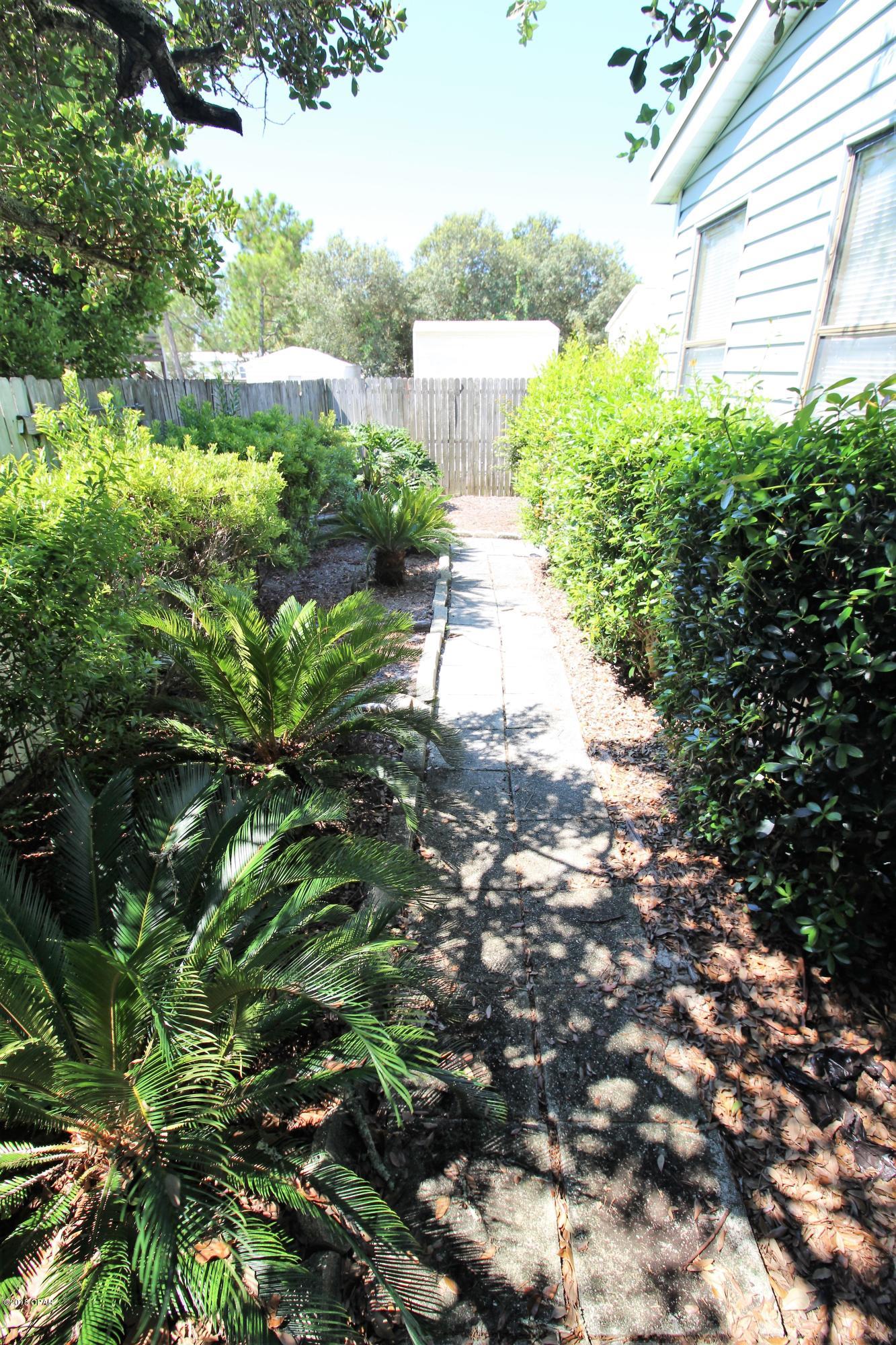 Laguna Beach Estates 7th Add - Residential