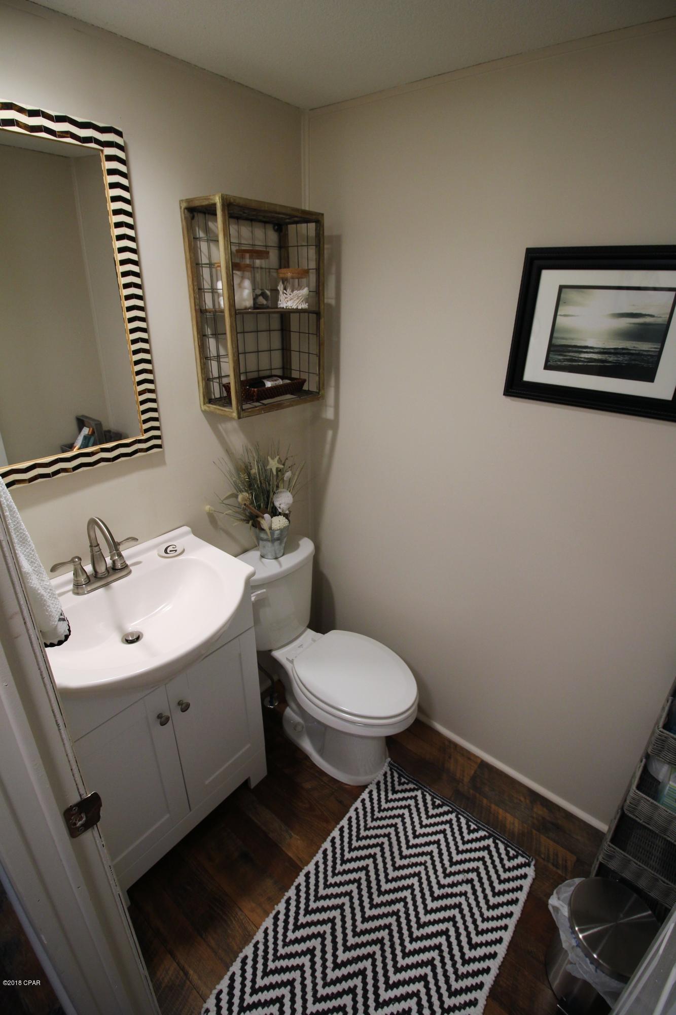 Laguna Beach Estates 7th Add - Residential