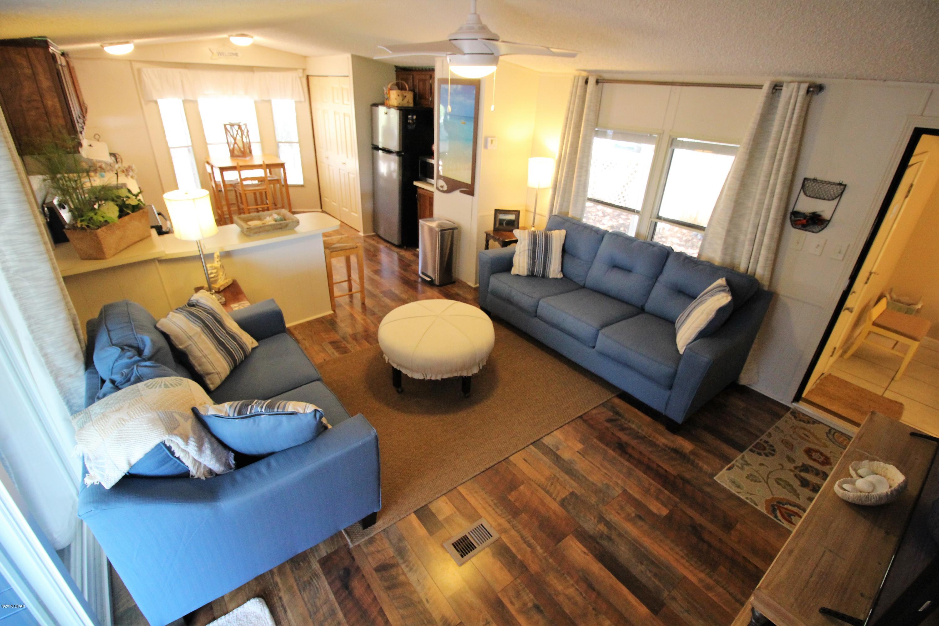 Laguna Beach Estates 7th Add - Residential