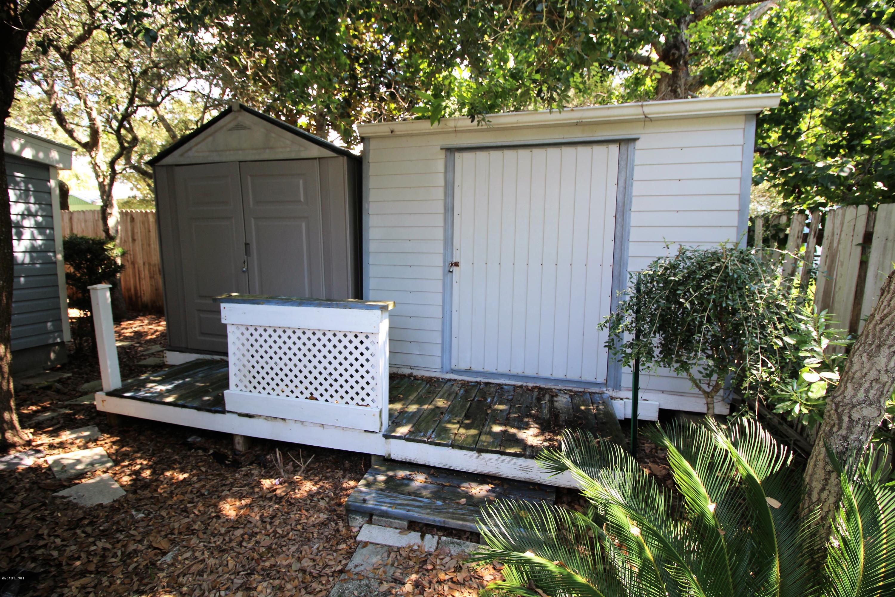 Laguna Beach Estates 7th Add - Residential