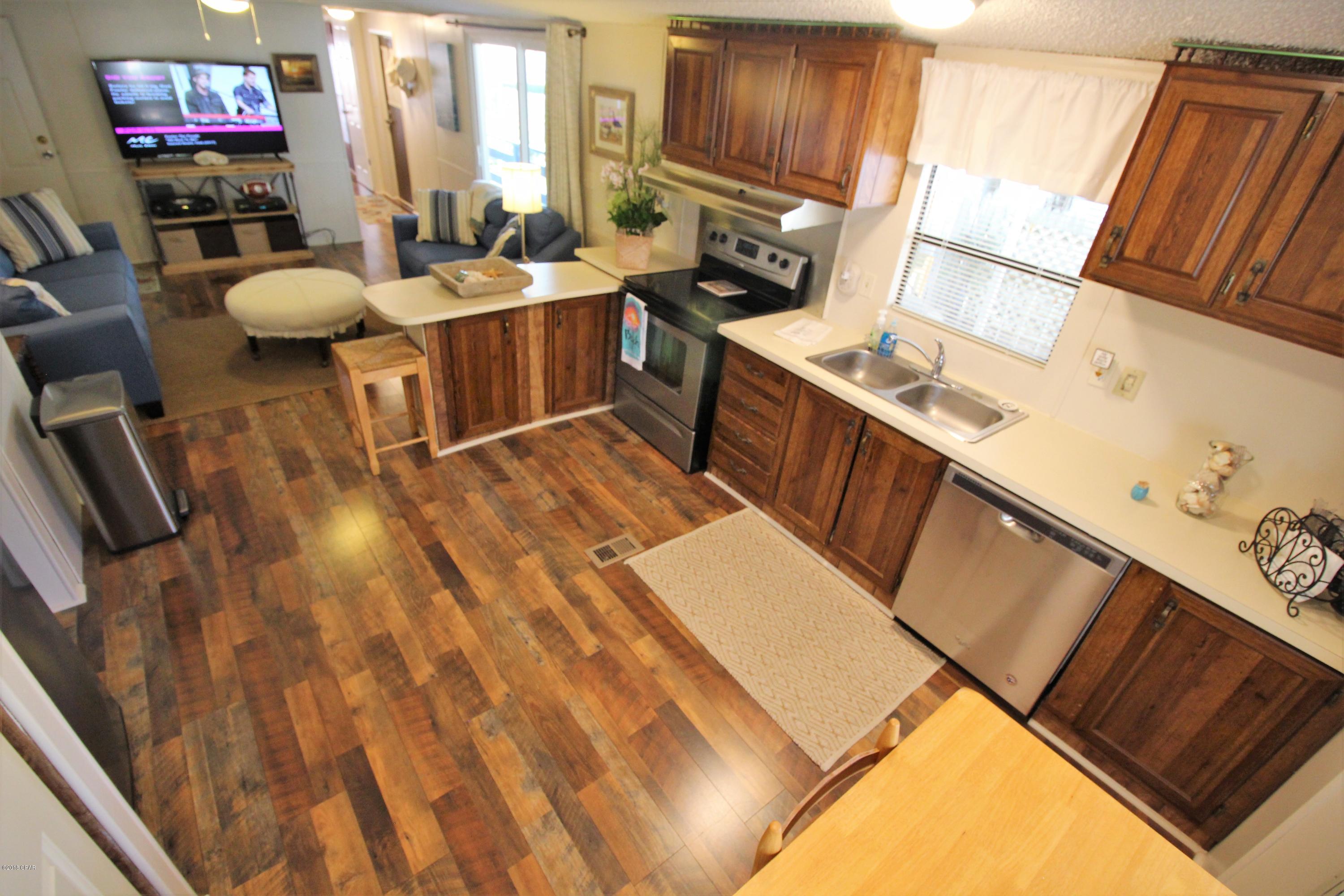 Laguna Beach Estates 7th Add - Residential