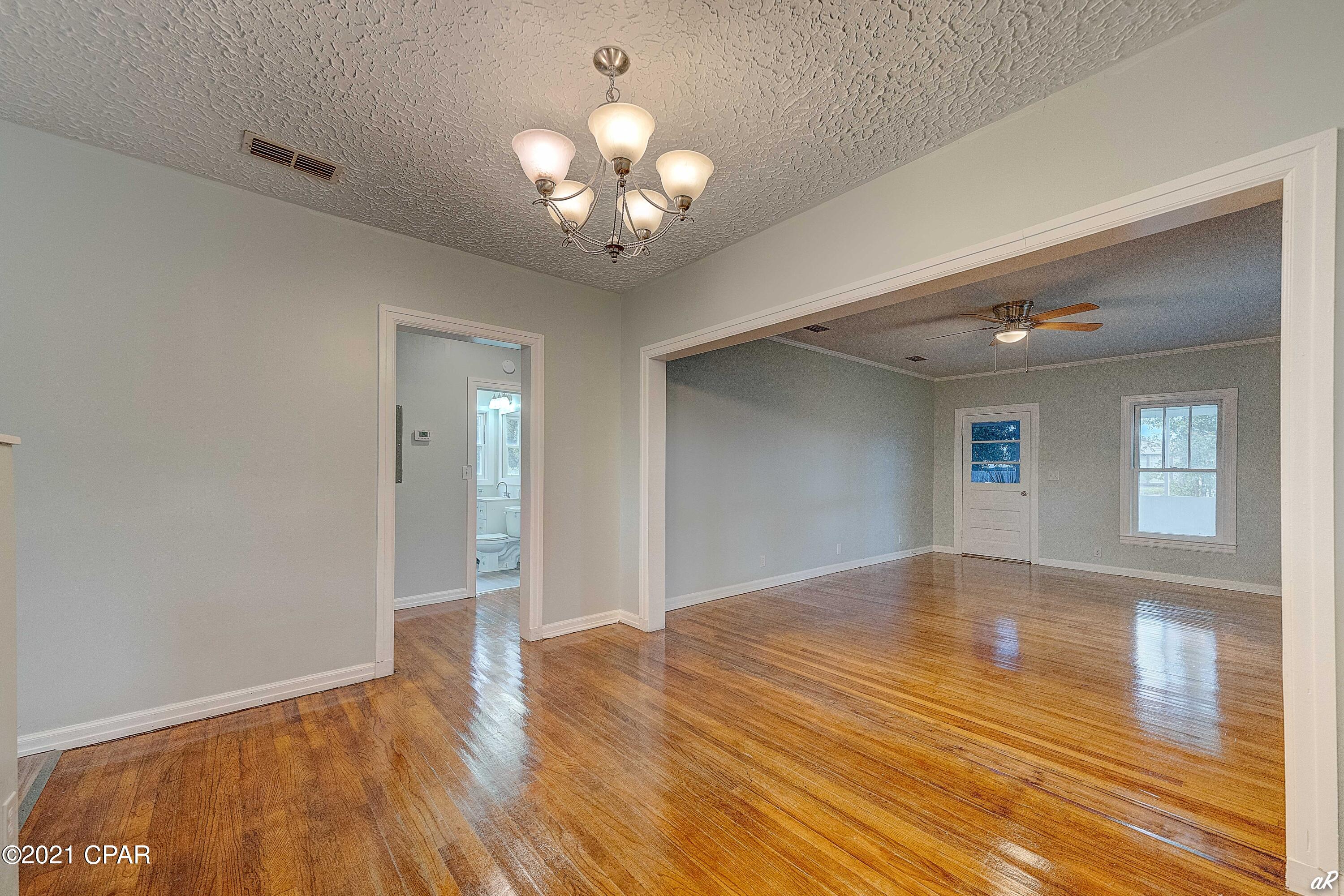 Pinecrest Add. - Residential