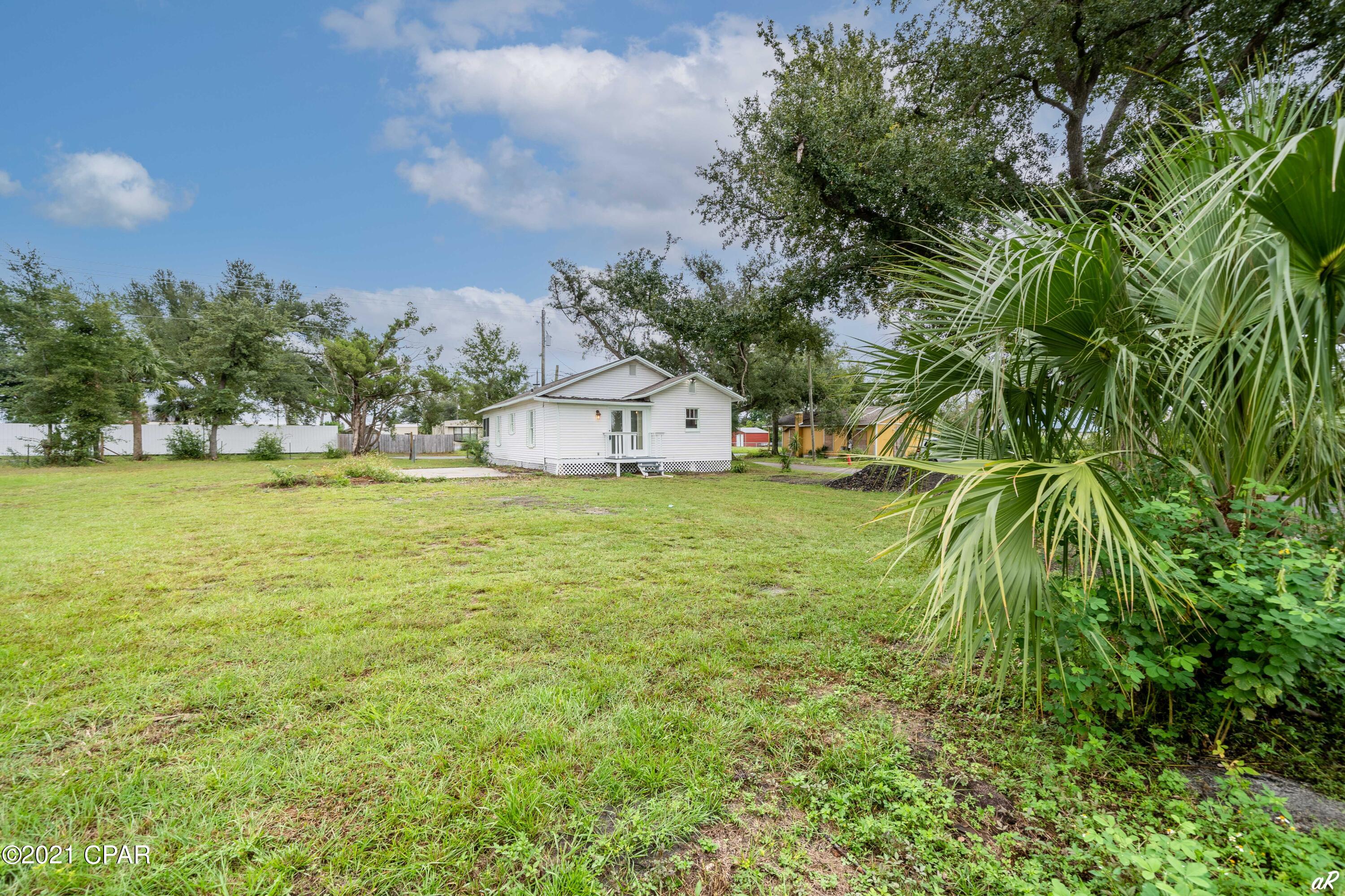 Pinecrest Add. - Residential