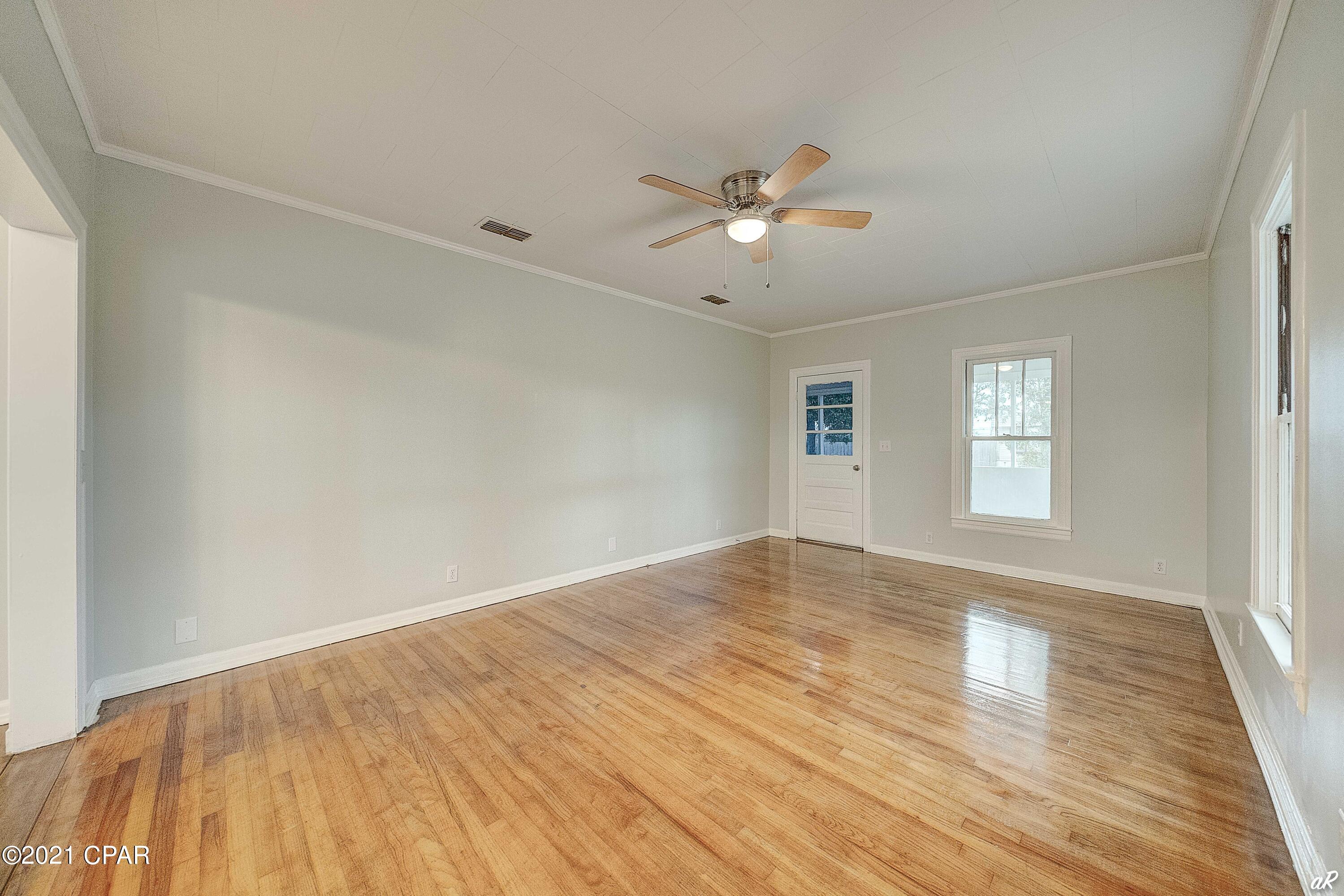 Pinecrest Add. - Residential