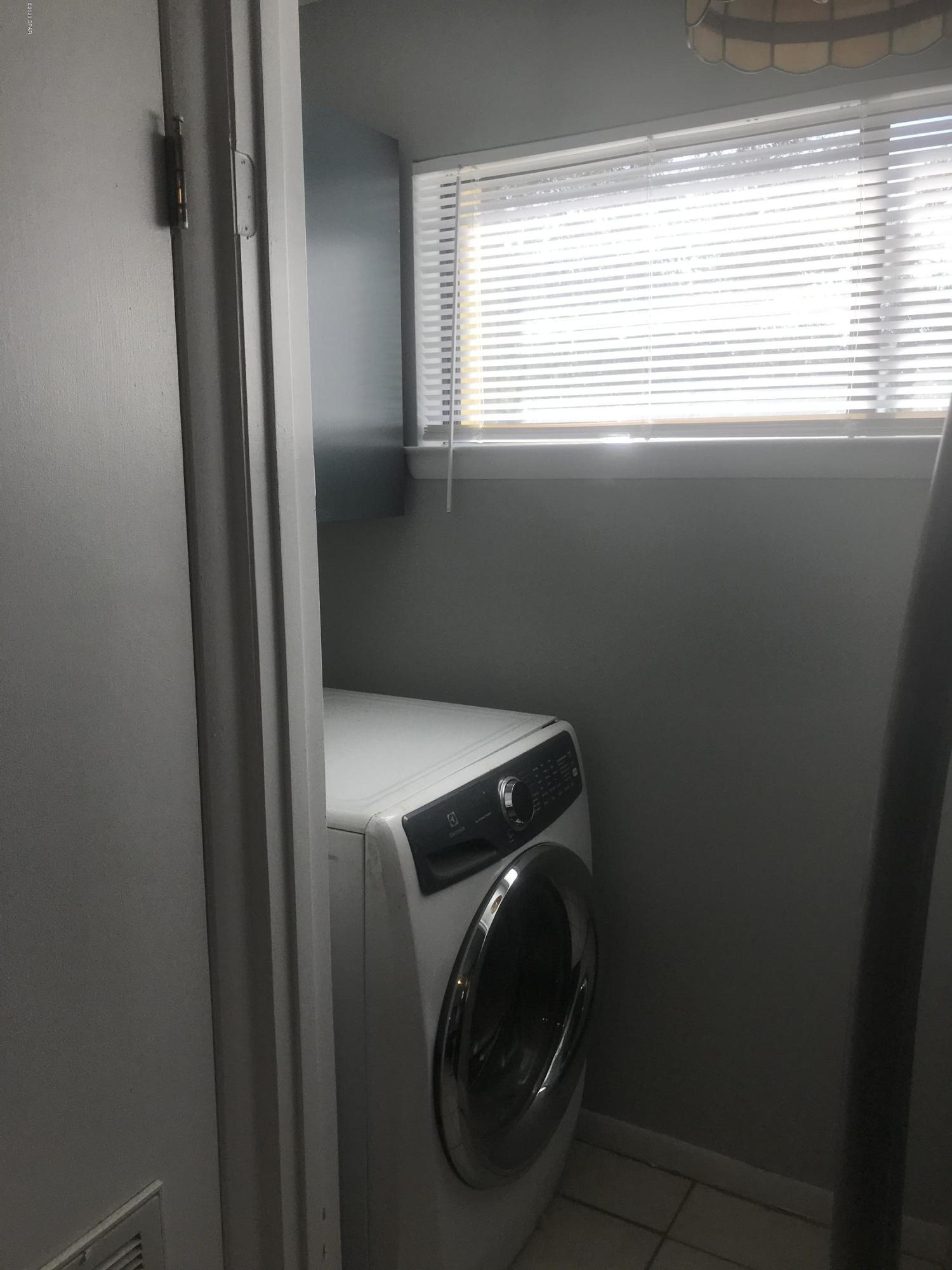 Shade Tree Condo. - Residential