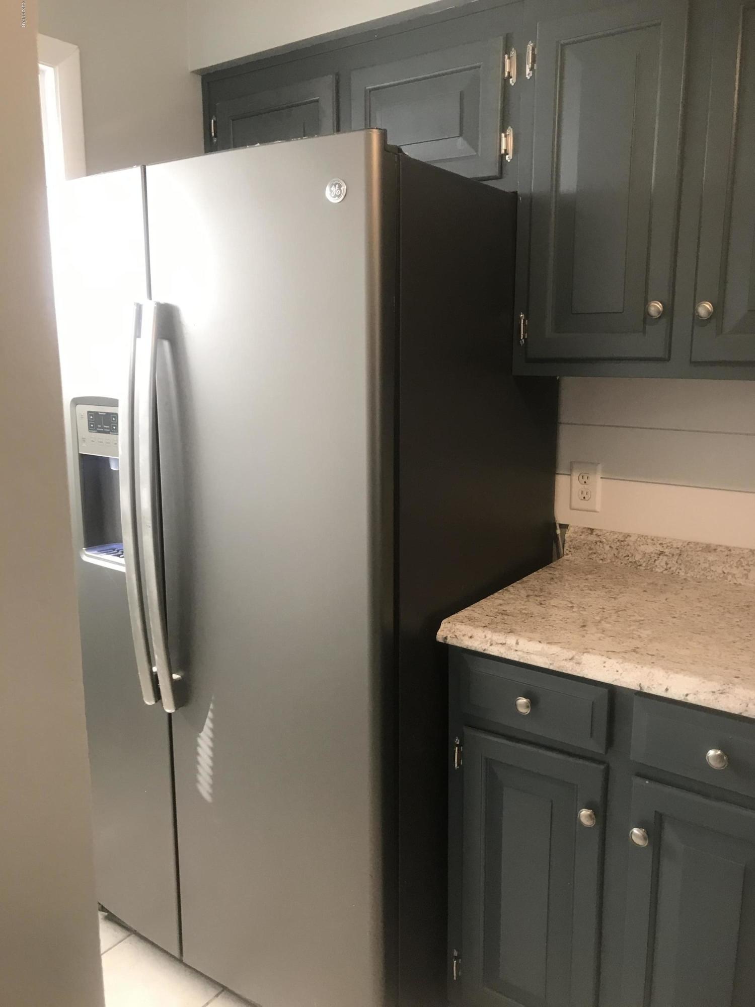 Shade Tree Condo. - Residential