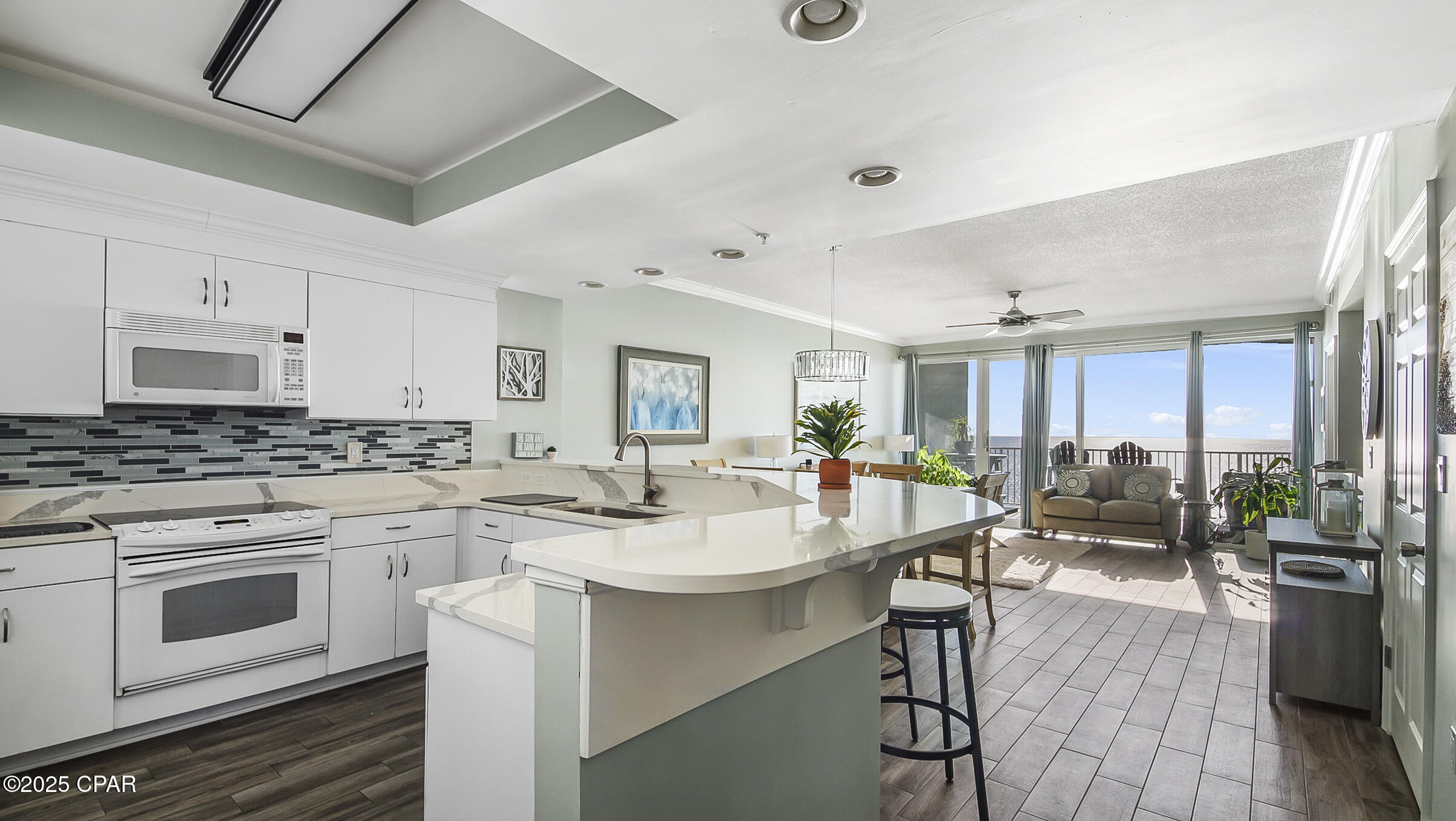 Boardwalk Central - Residential