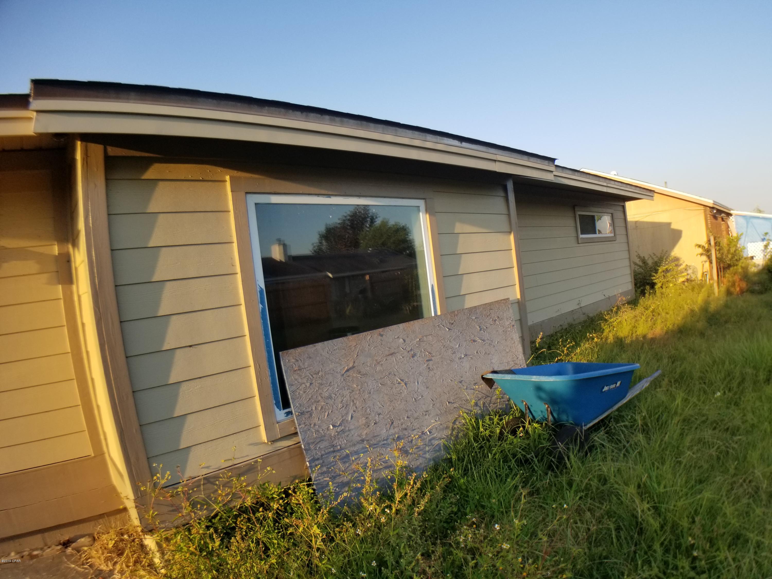 [No Recorded Subdiv] - Residential